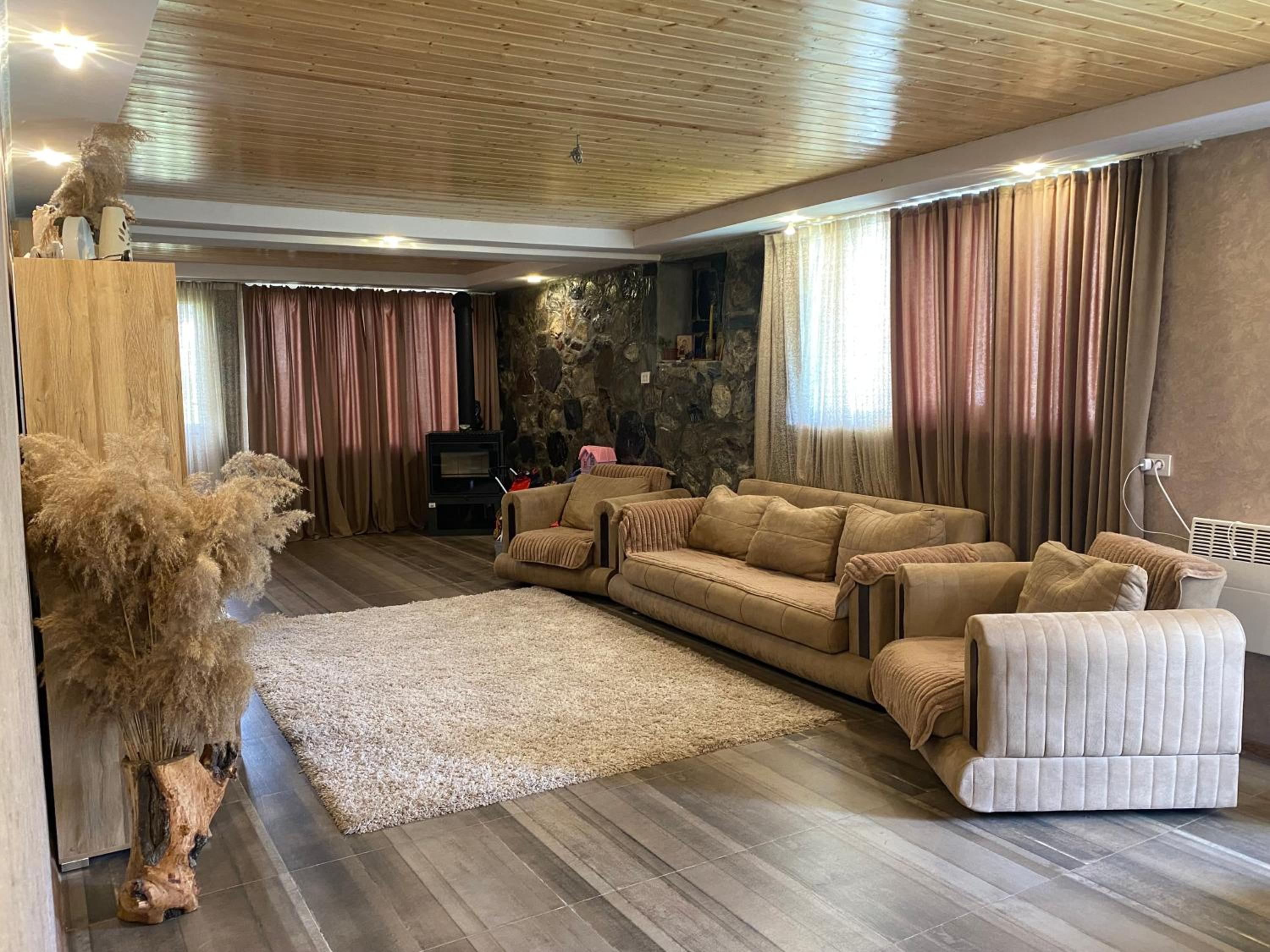 Nicolas GuestHouse