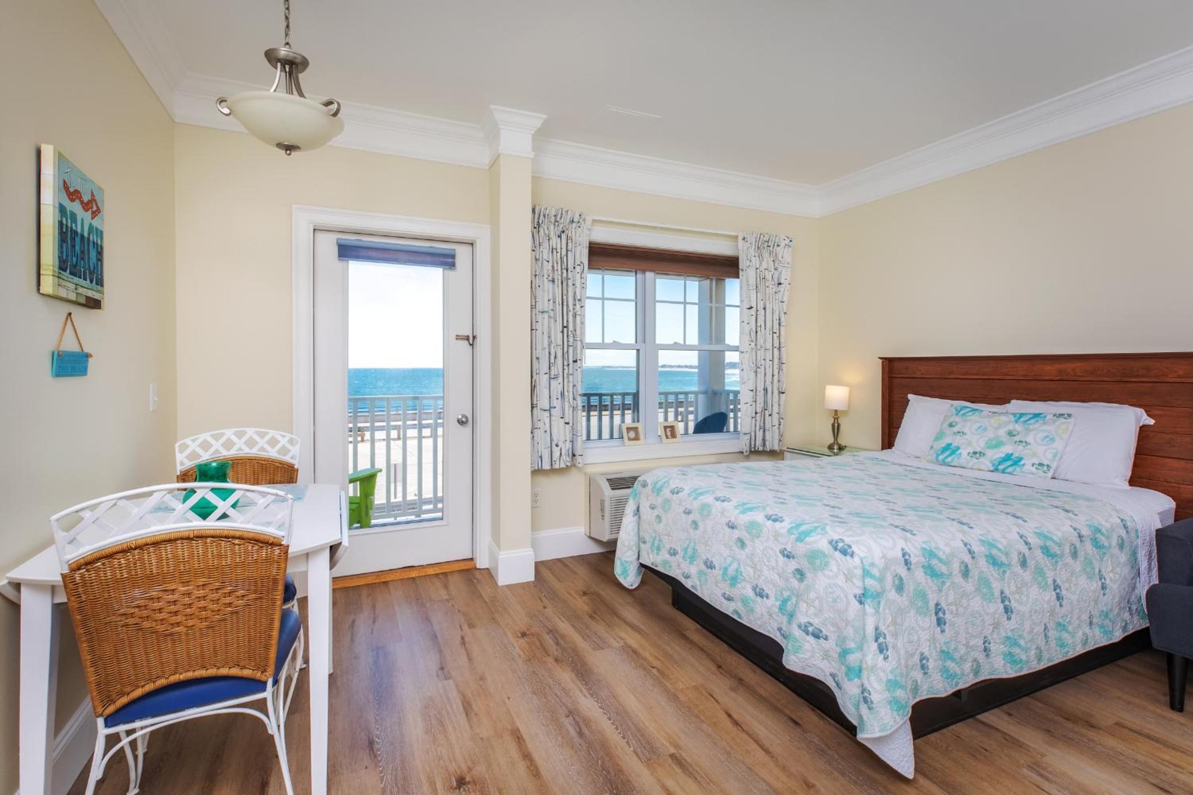 Atlantic Breeze Suites - Property Image 71