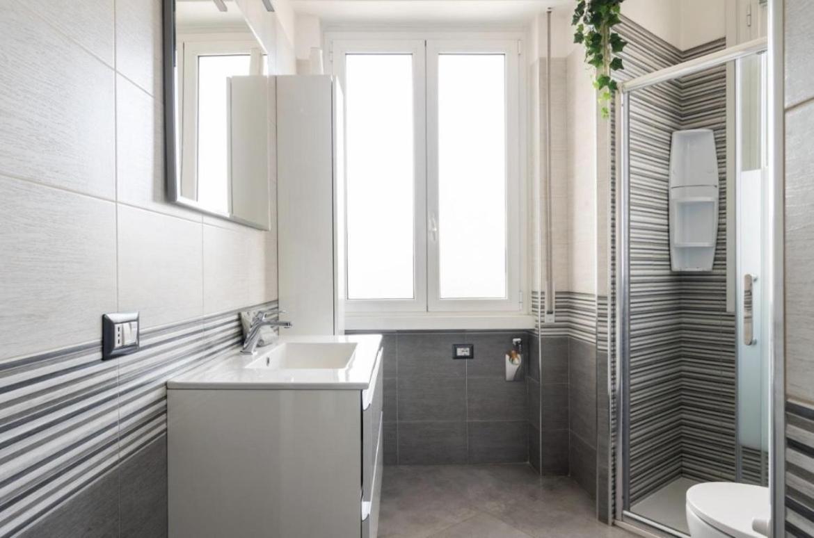 Luxury apartment in Prada District near MM Brenta & Milan Center - ideal for BUSINESS profiles