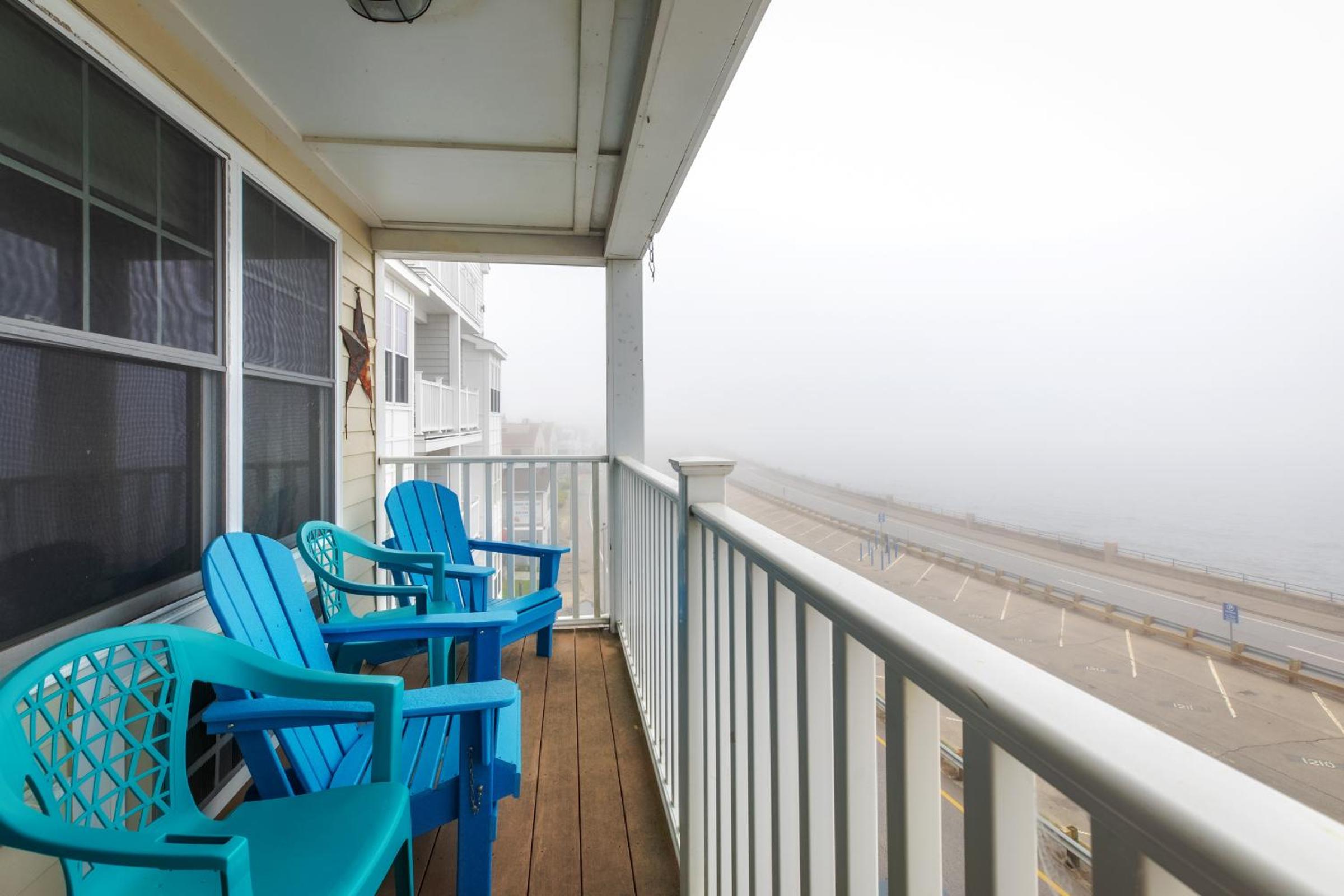 Atlantic Breeze Suites - Property Image 30