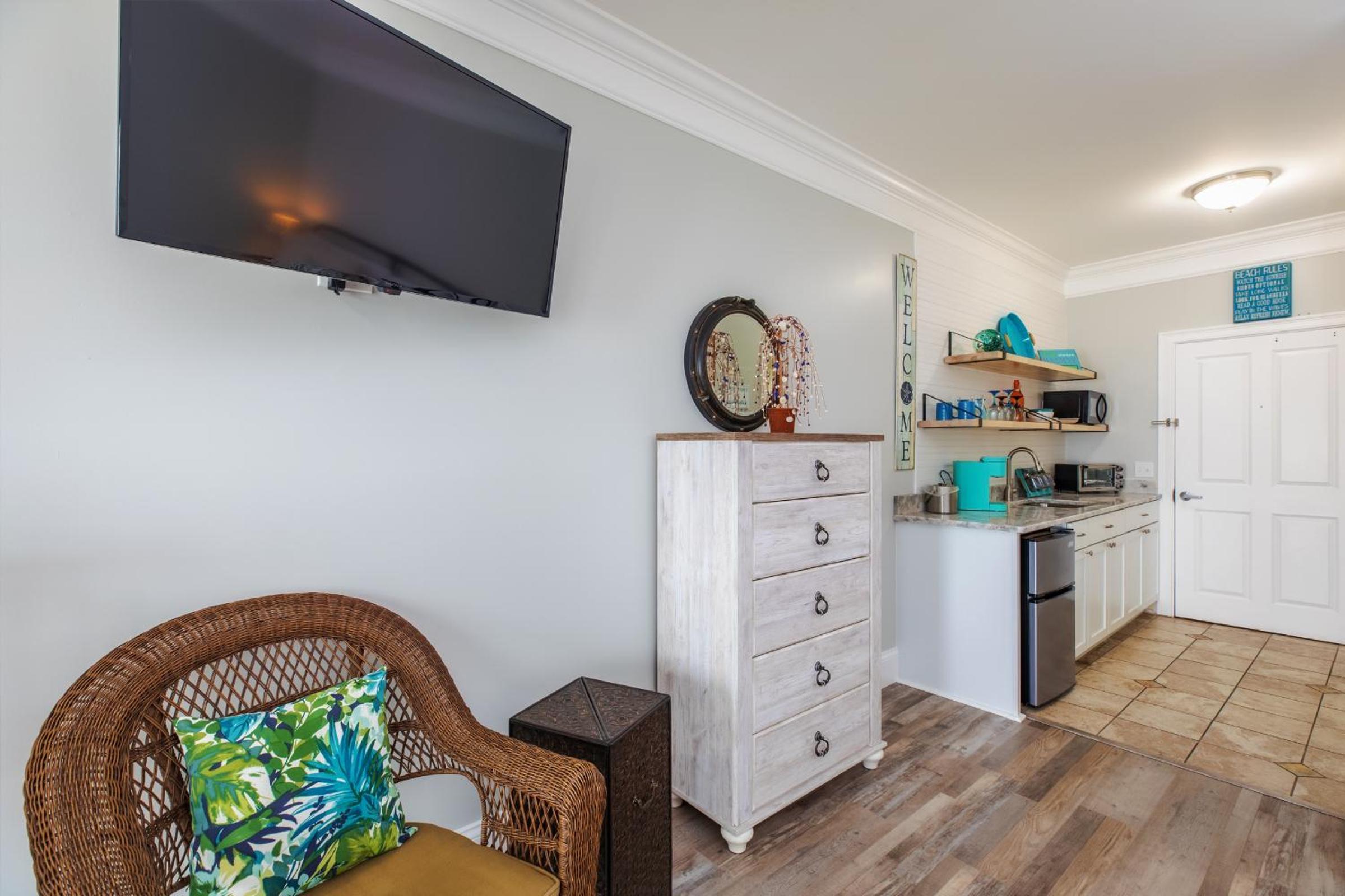 Atlantic Breeze Suites - Property Image 34