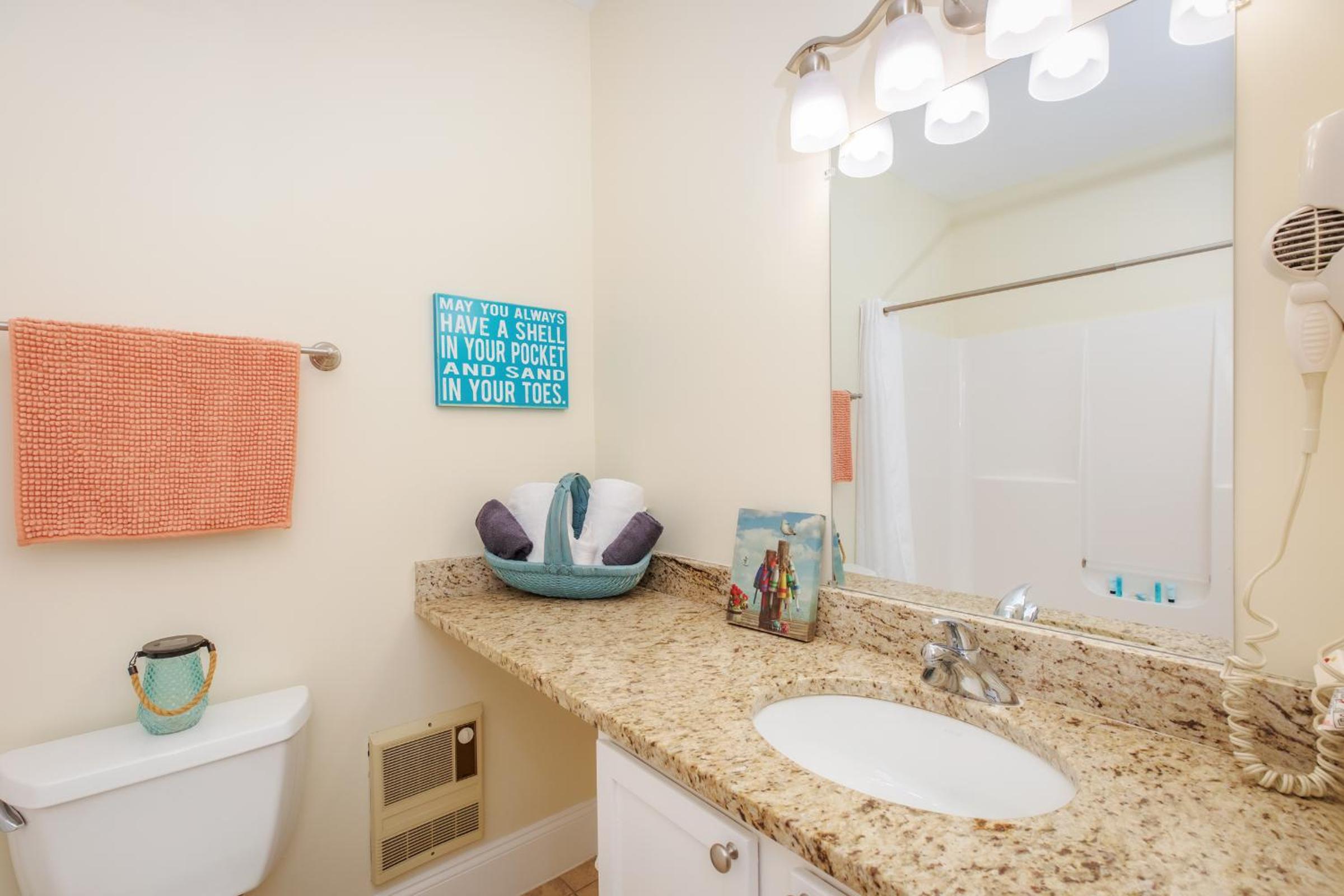 Atlantic Breeze Suites - Property Image 8