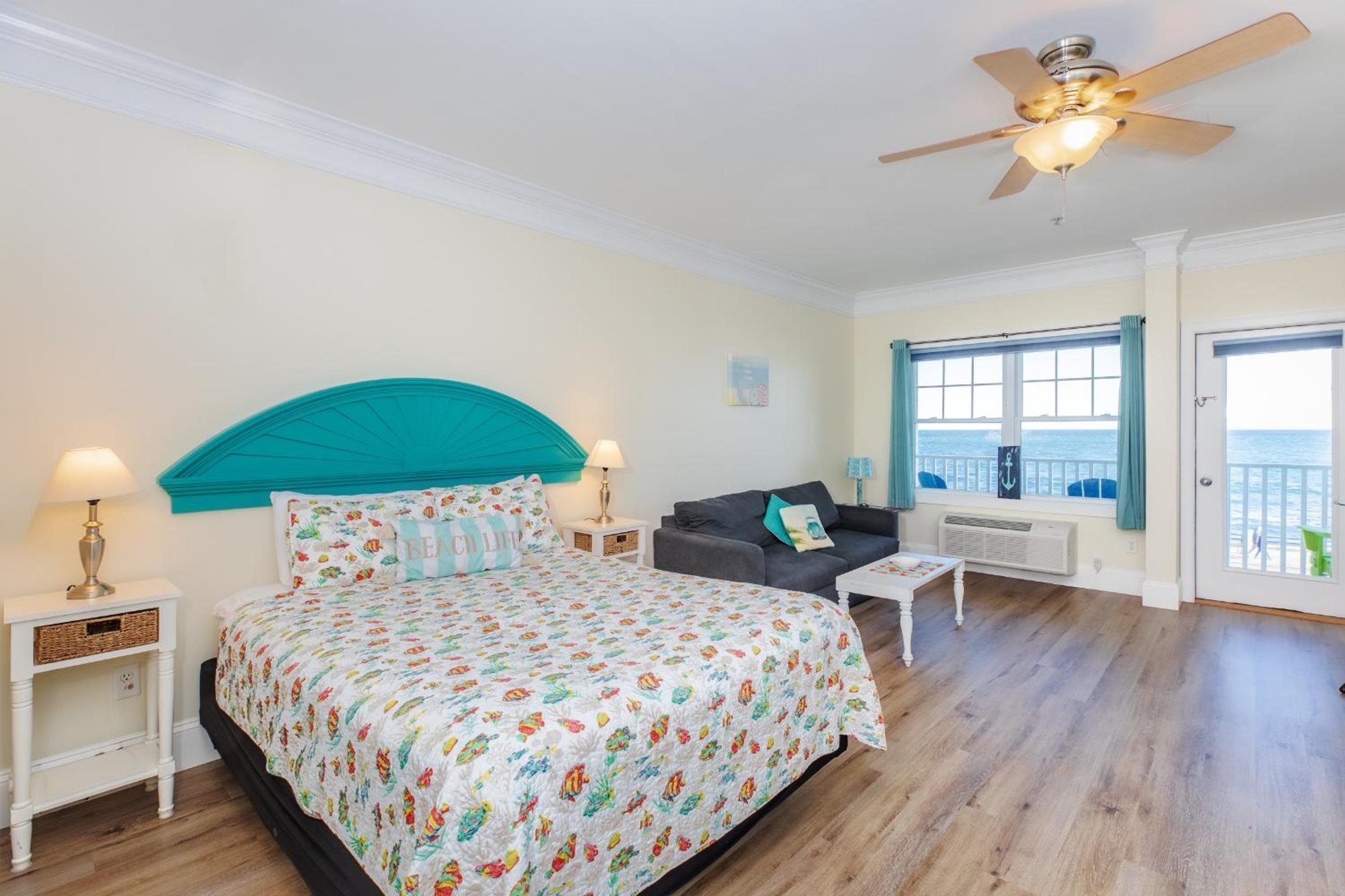 Atlantic Breeze Suites - Property Image 29
