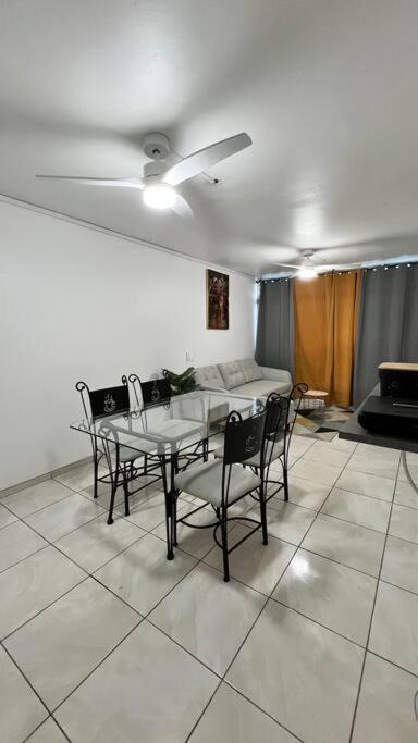 Appartement proche aéroport au rez-de-chaussée