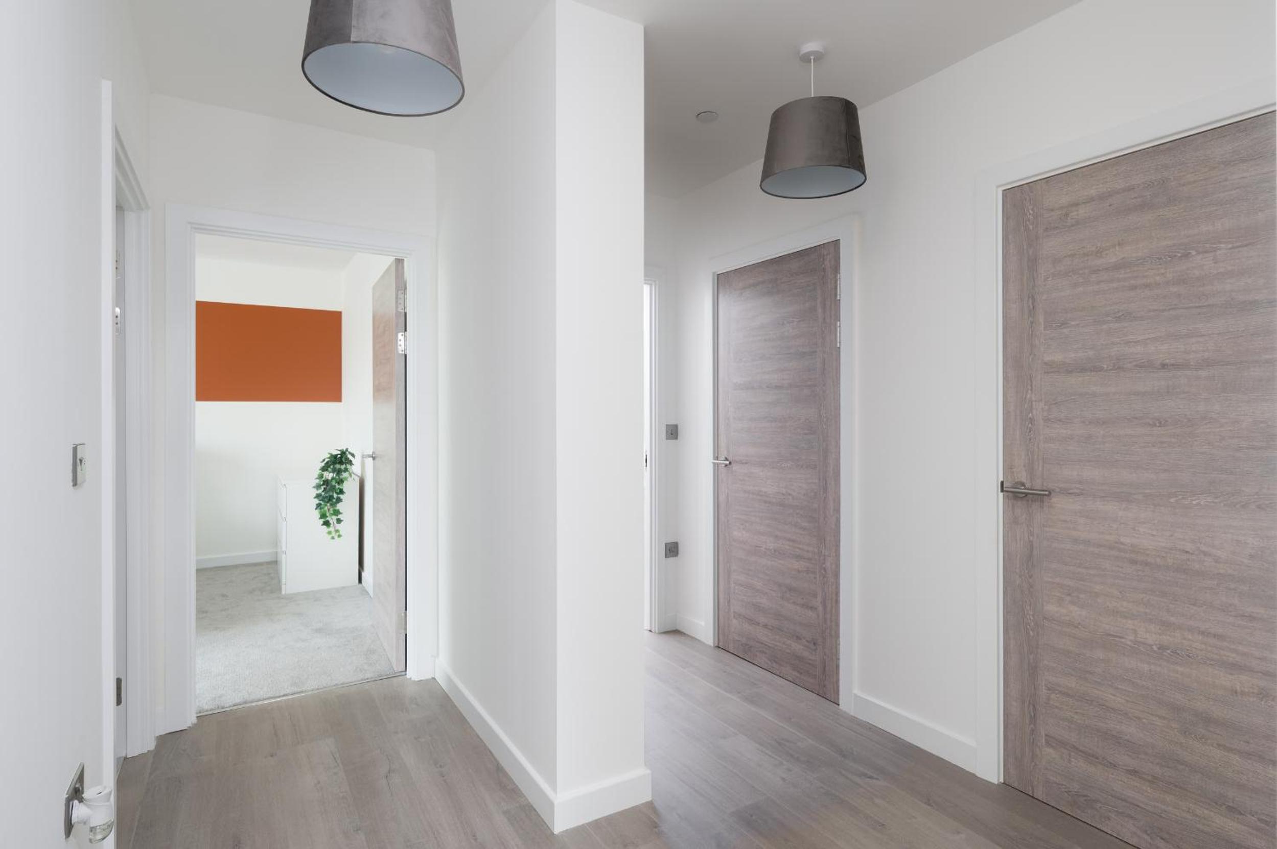 Modern Flat with Parking - Last Min Deals Available view 2