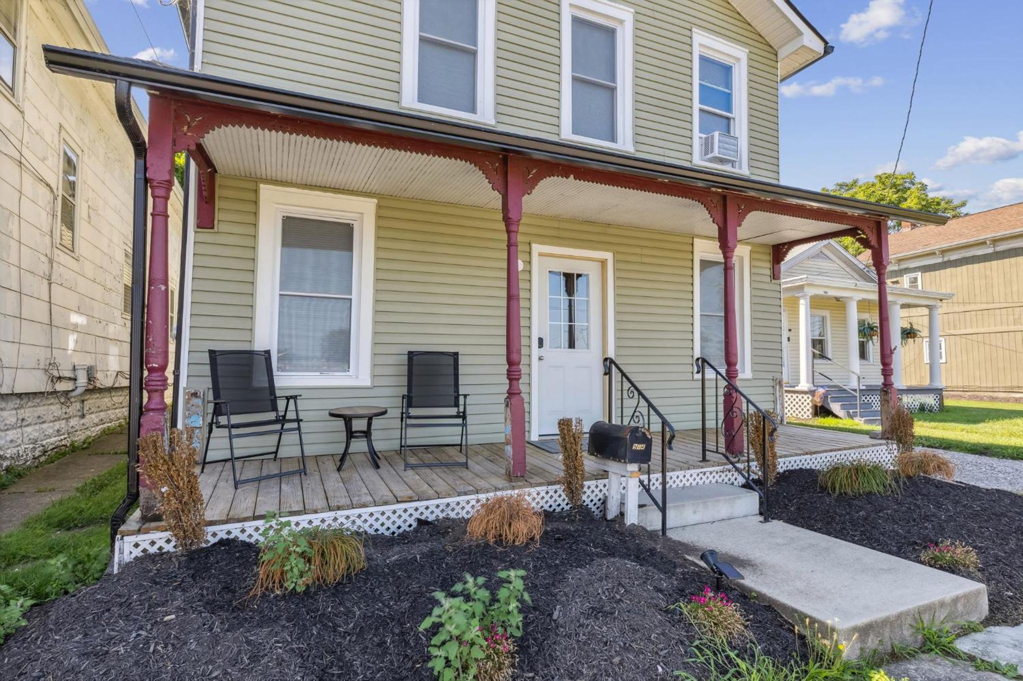 Spacious Home with Game Room - 9 mins from Cedar Point view 3