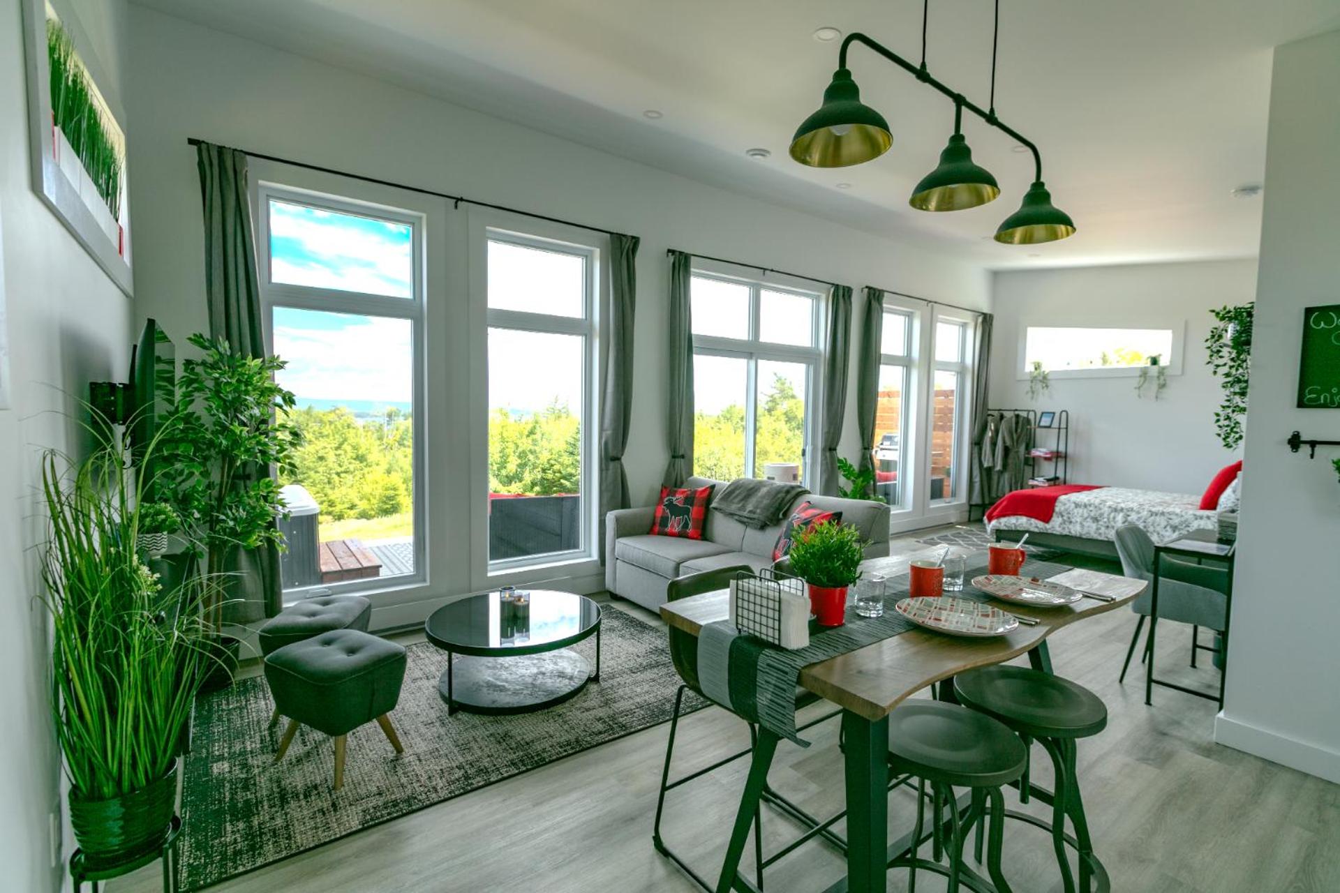 Piper's Creek Cottages