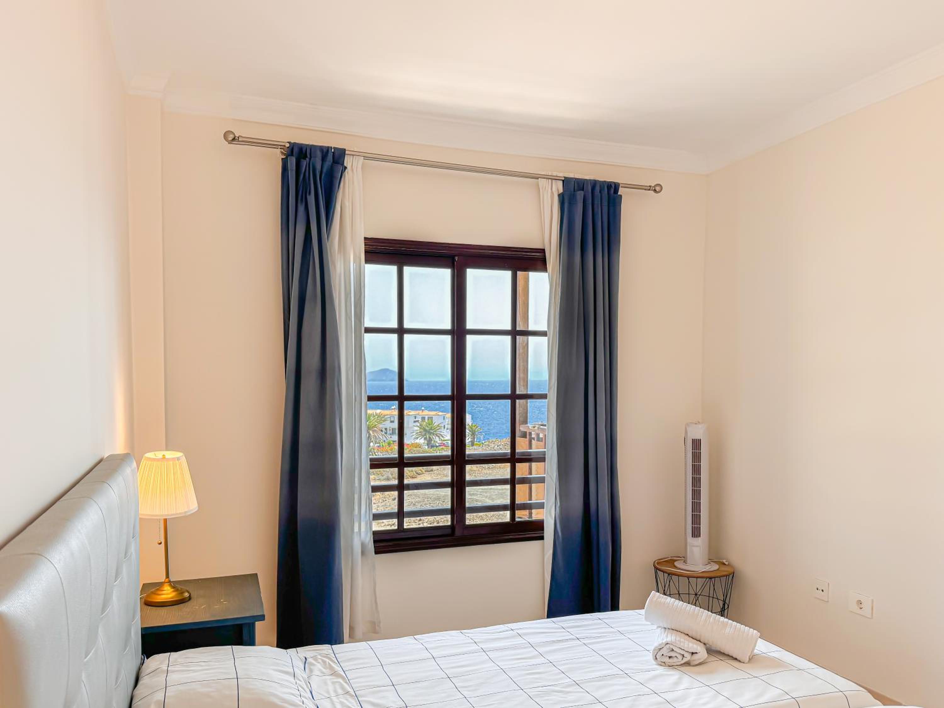 Seaside apartment with a sea view