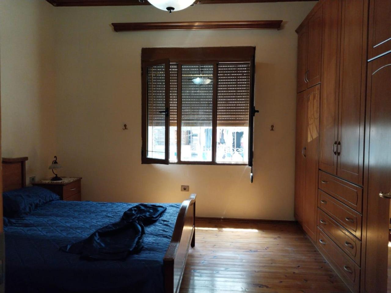 Kondo private house