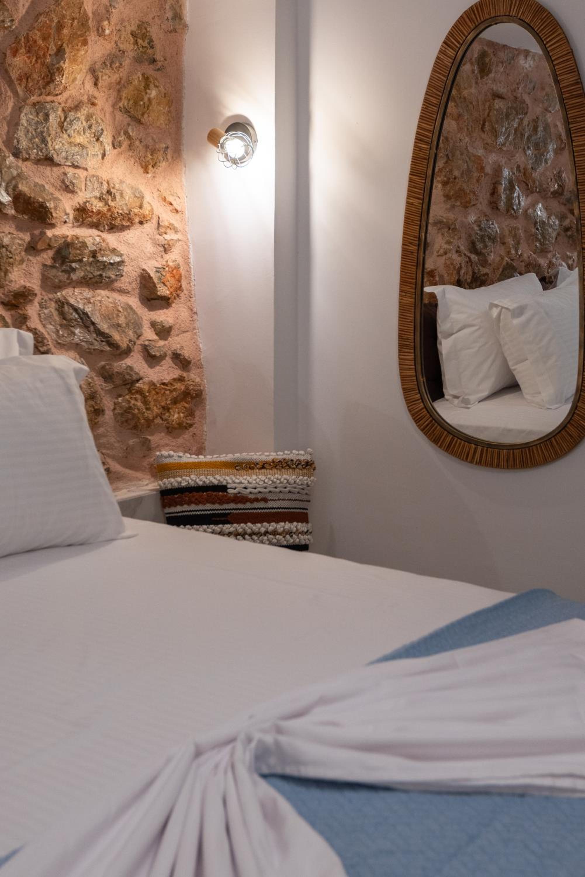 just for two in Athens photo 2