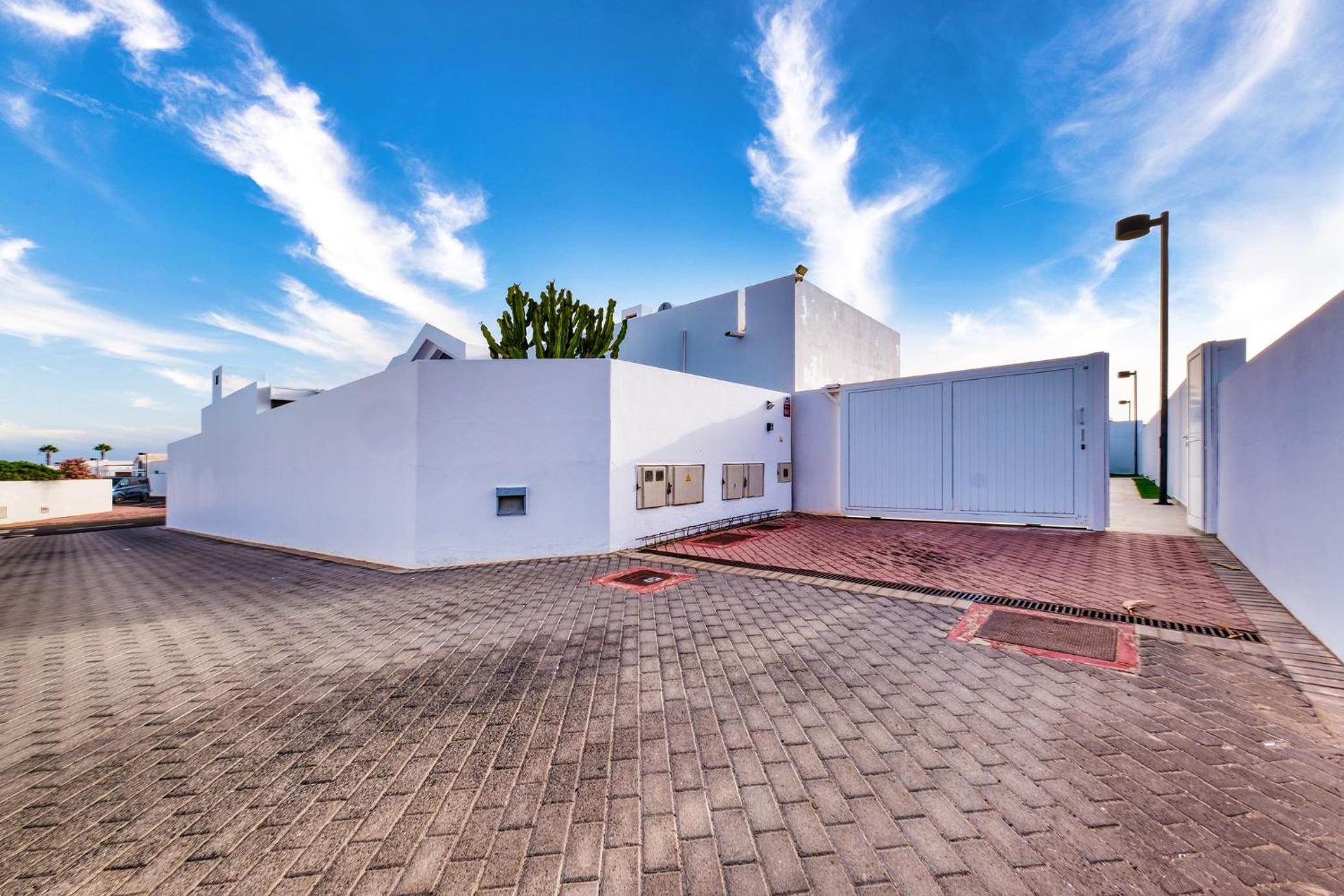 Villa Serenity - By Lanzarote Vacation Homes