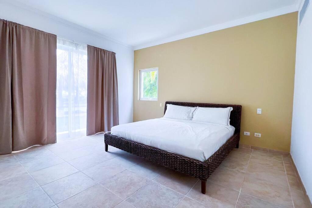 New Lake View Villa Cocotal Golf
