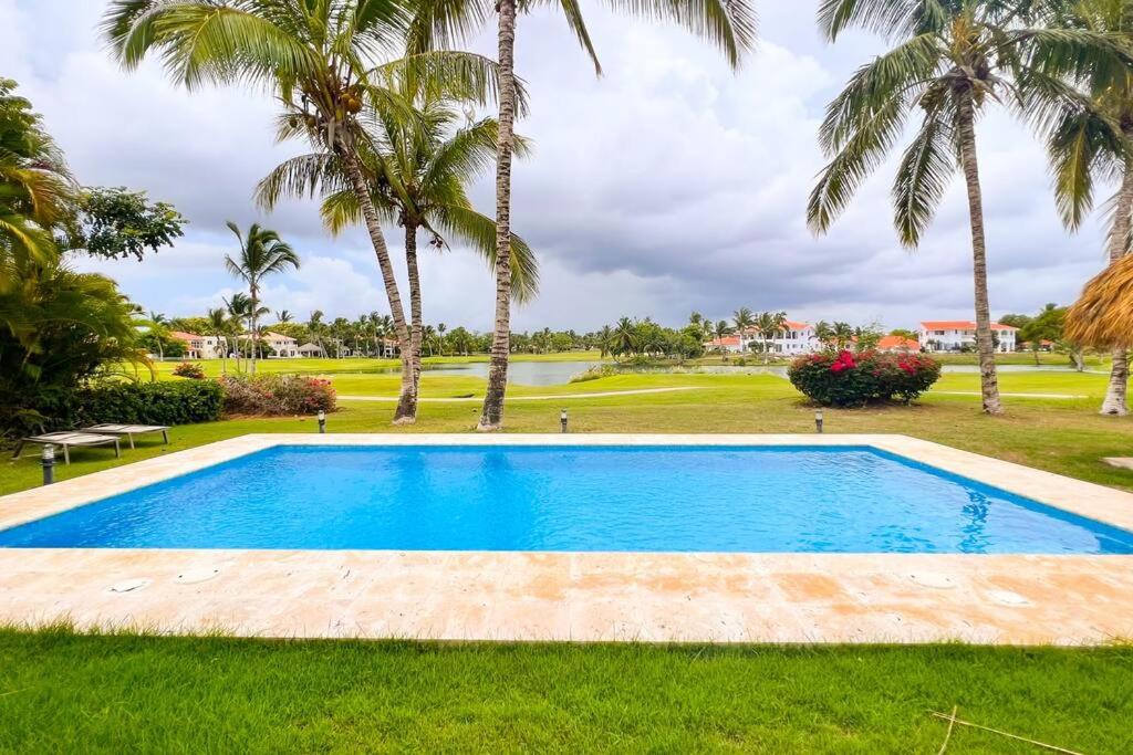 New Lake View Villa Cocotal Golf