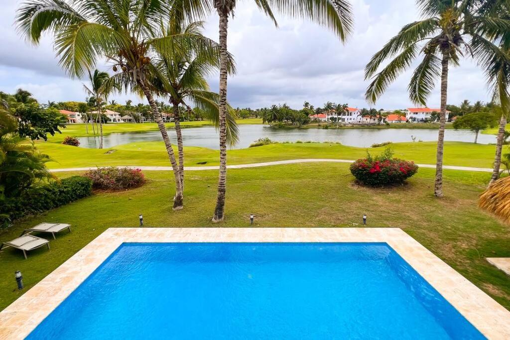 New Lake View Villa Cocotal Golf