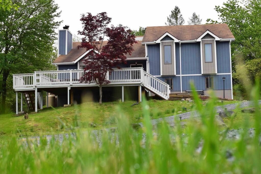 Big Blue Lake House complete with Game Room view 4