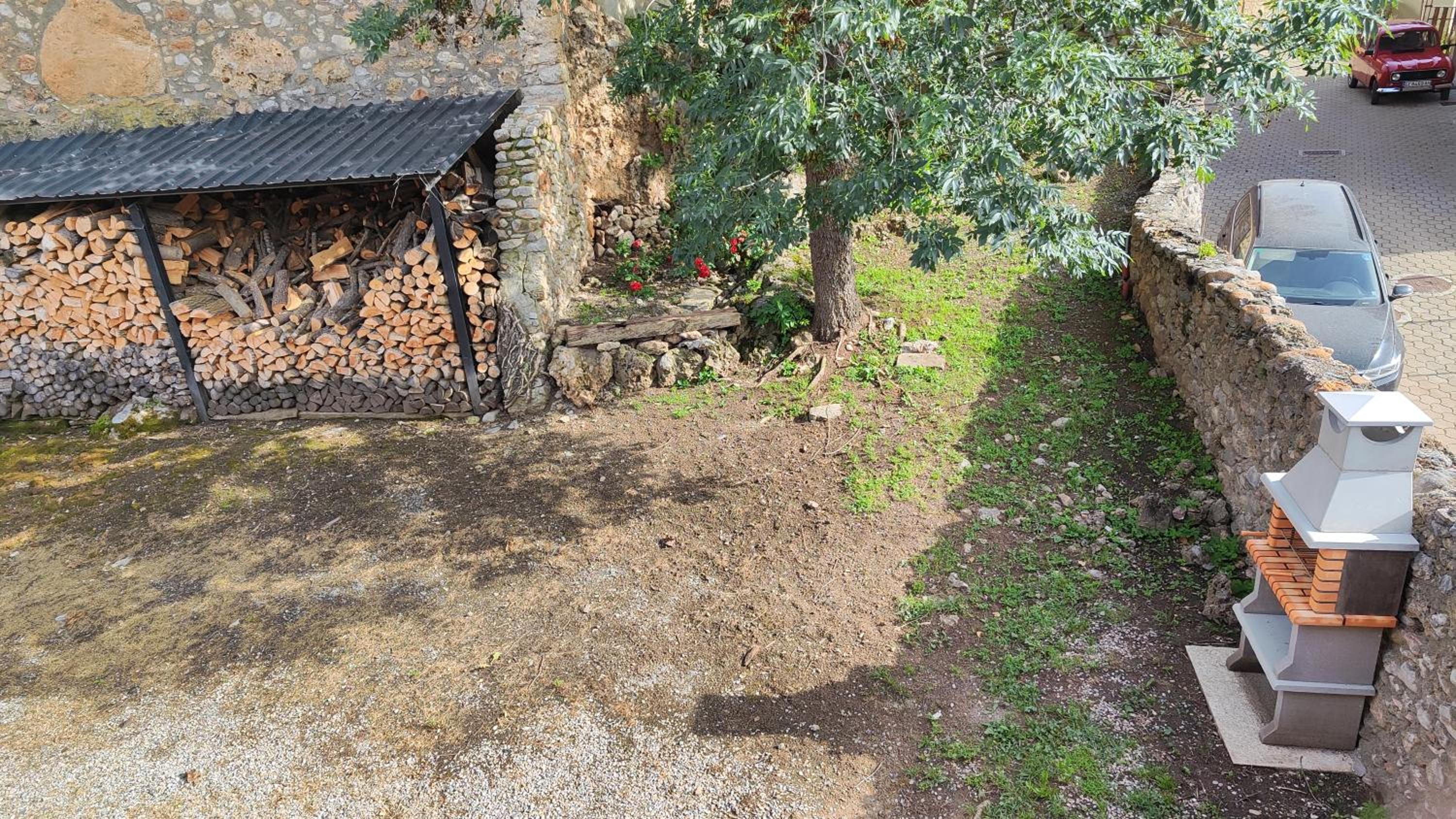 Photo 21