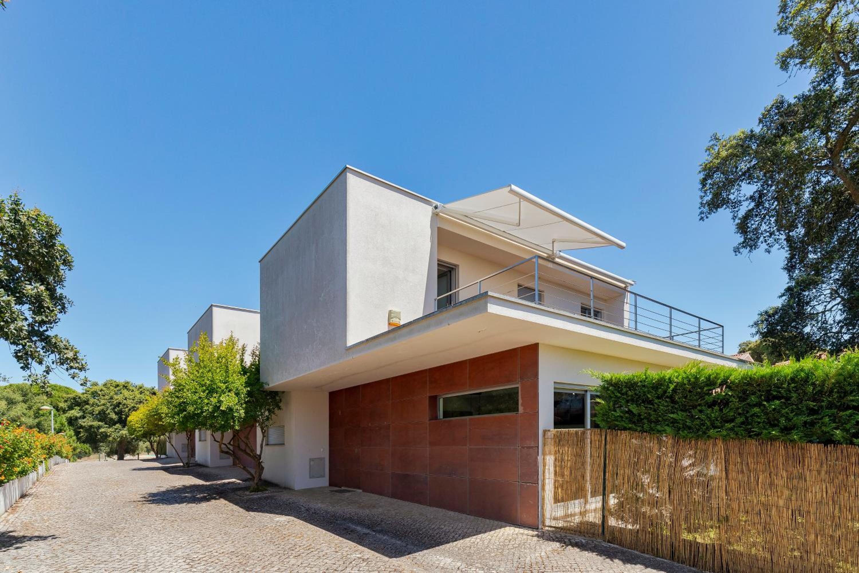 Casa do Sobreiro view 4