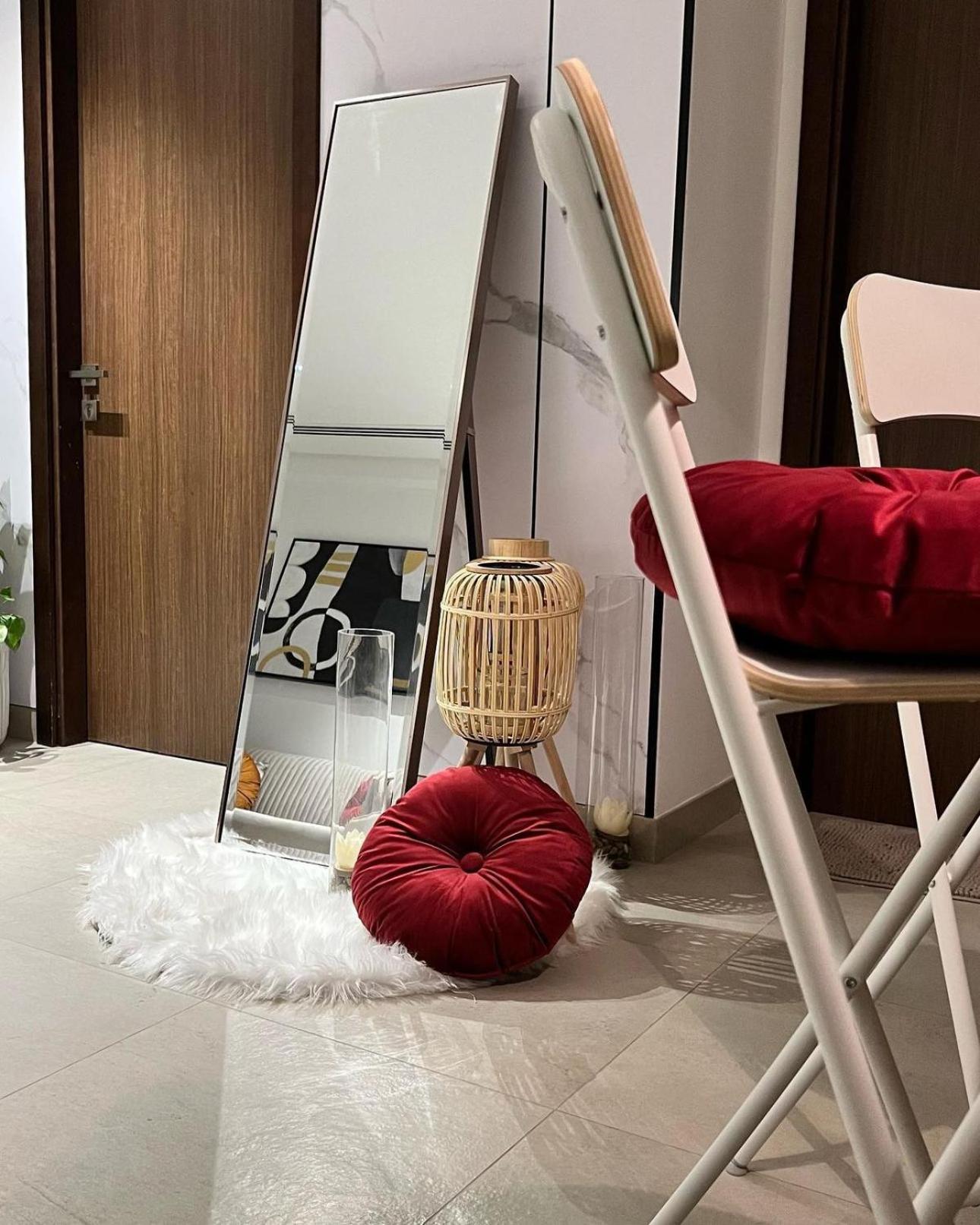 Diamonds Suite