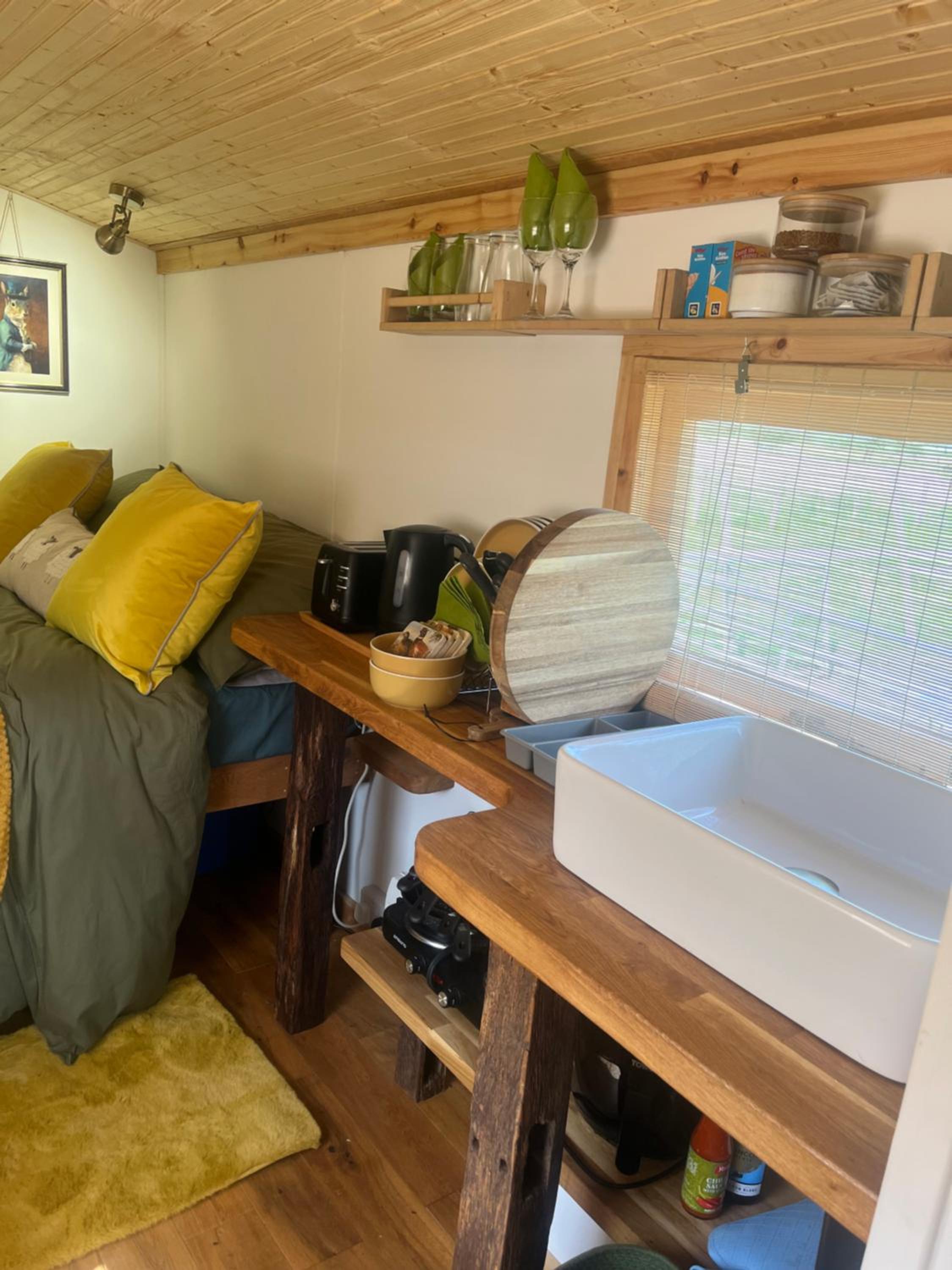 Poachers Keep, Shepherds Hut