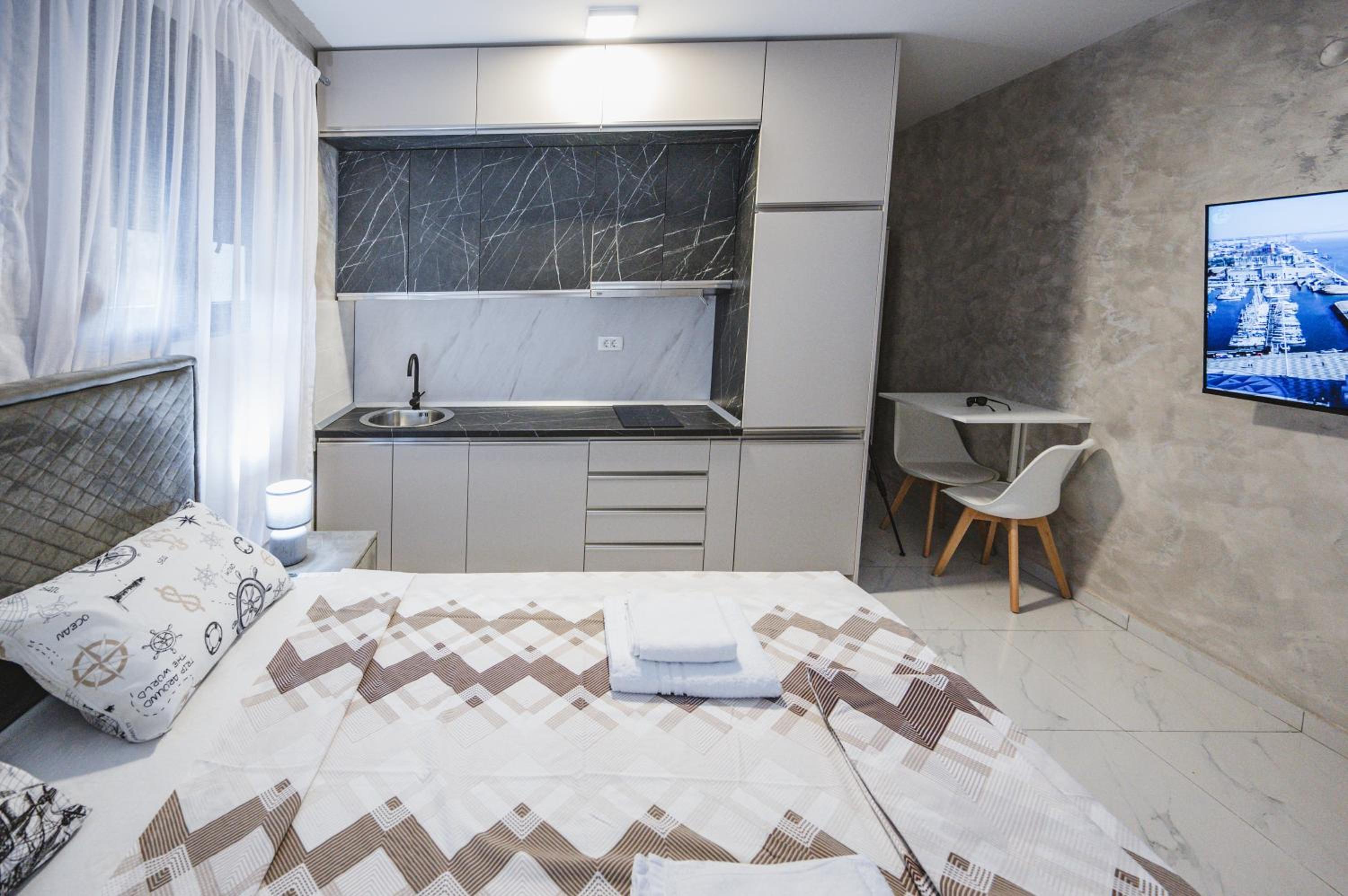 Apartment Lena