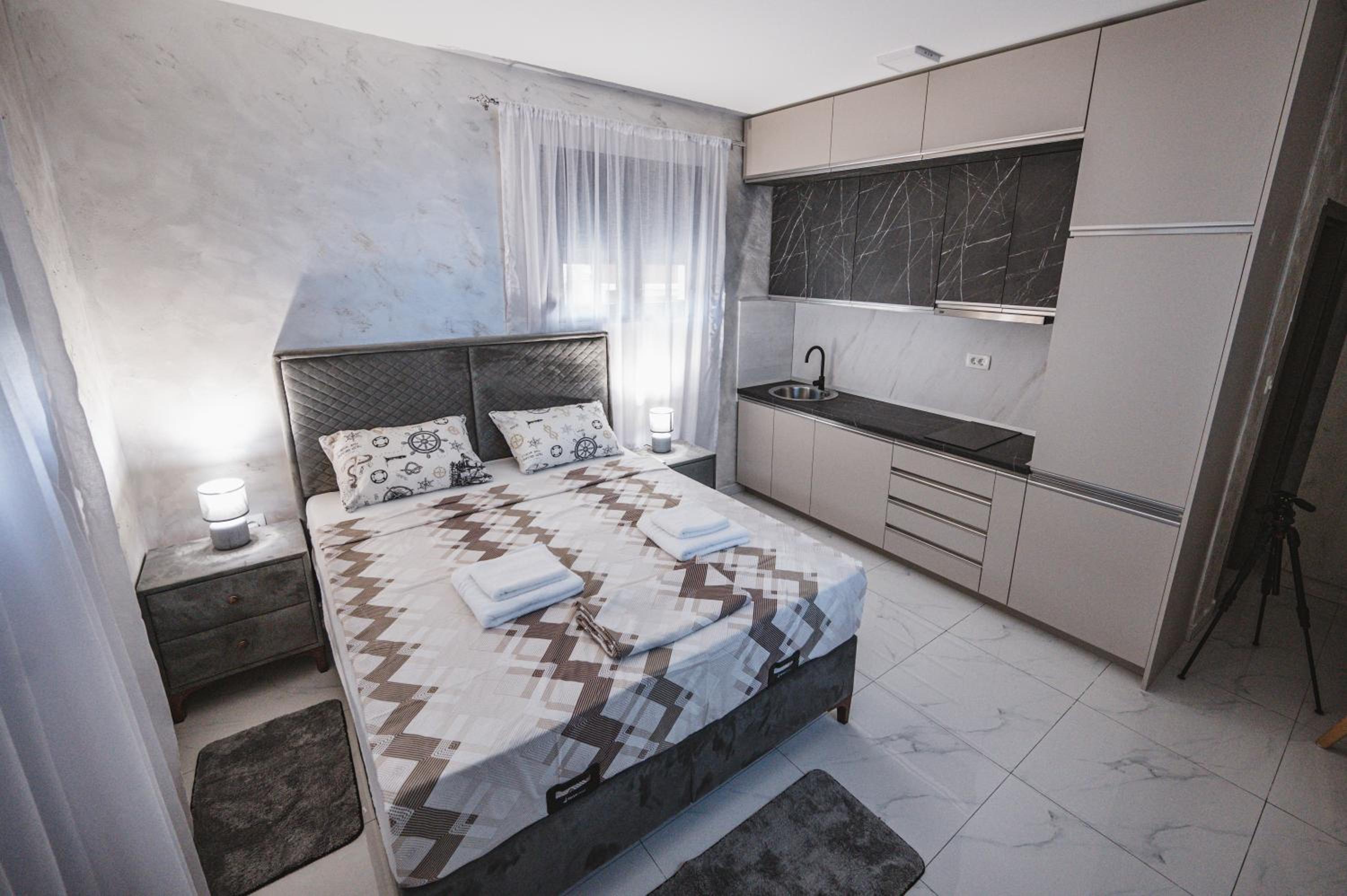 Apartment Lena