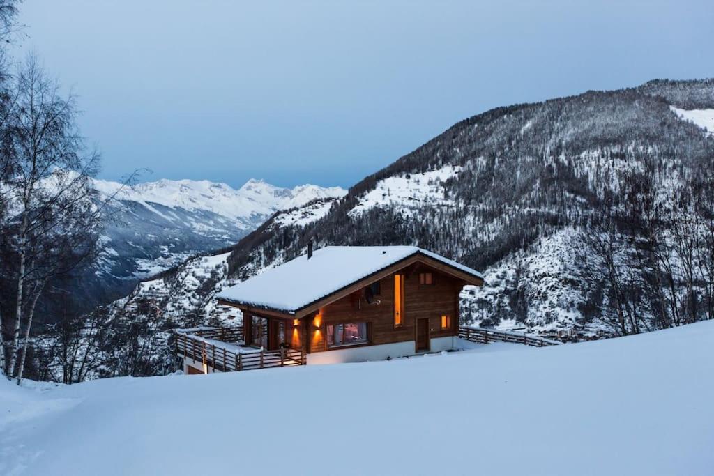 Swiss Chalet Skyfall