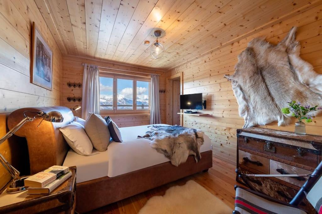 Swiss Chalet Skyfall