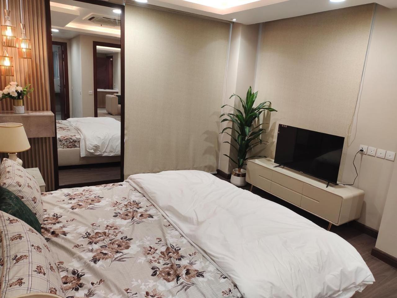 Penta Square Apartments - 1 2 3 4 Bedroom by Luxuryapartmentspk