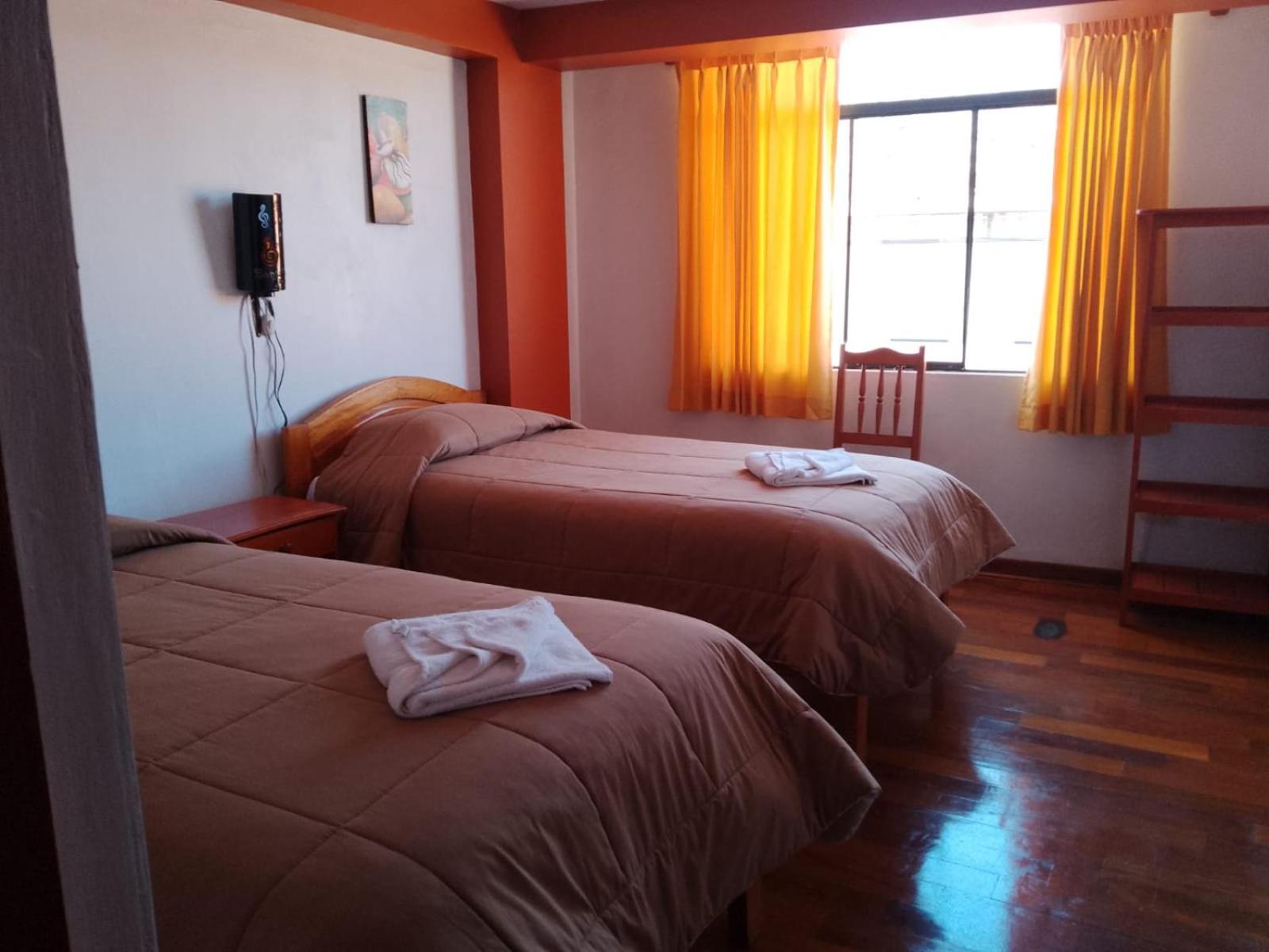 Hostal Santa Ana view 2