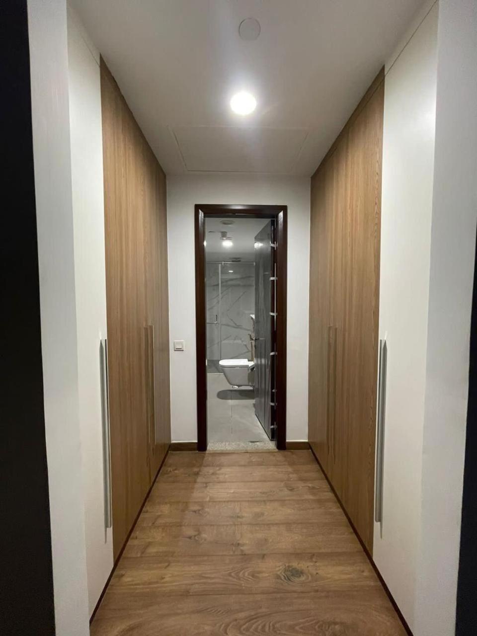 Penta Square Apartments - 1 2 3 4 Bedroom by Luxuryapartmentspk