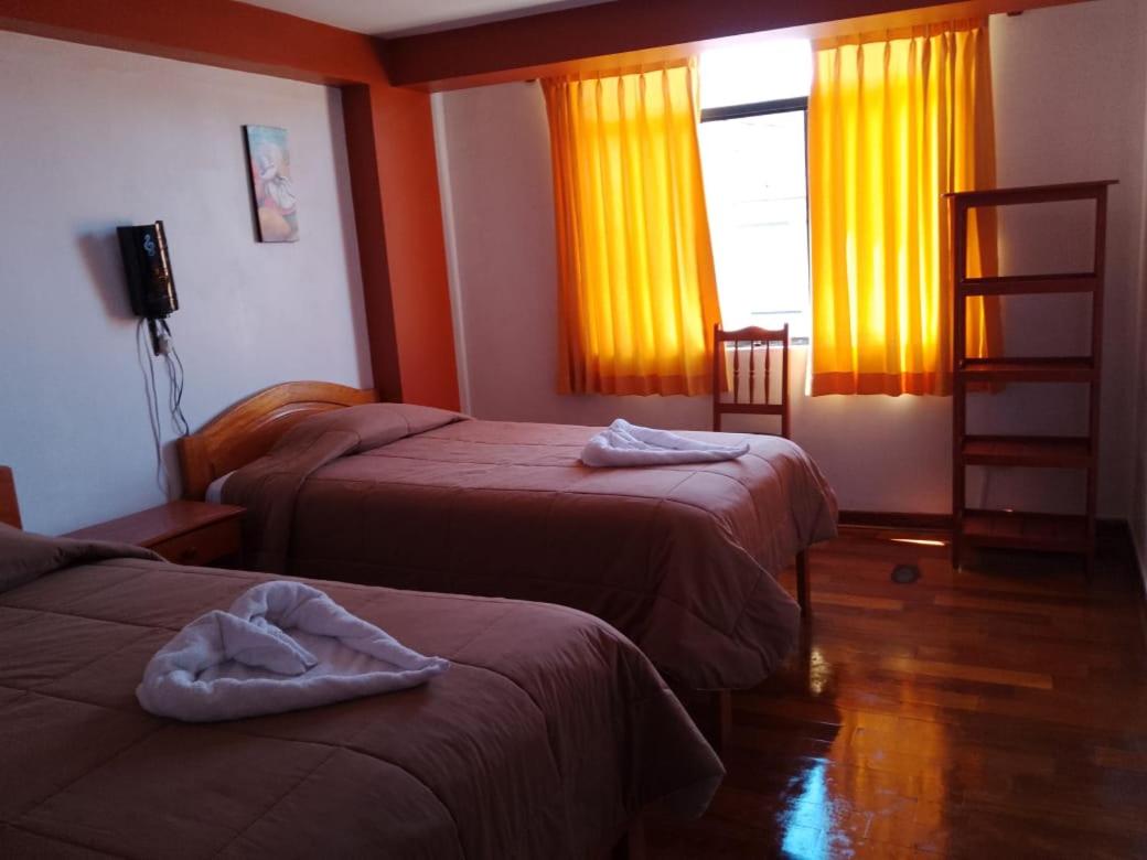 Hostal Santa Ana view 4