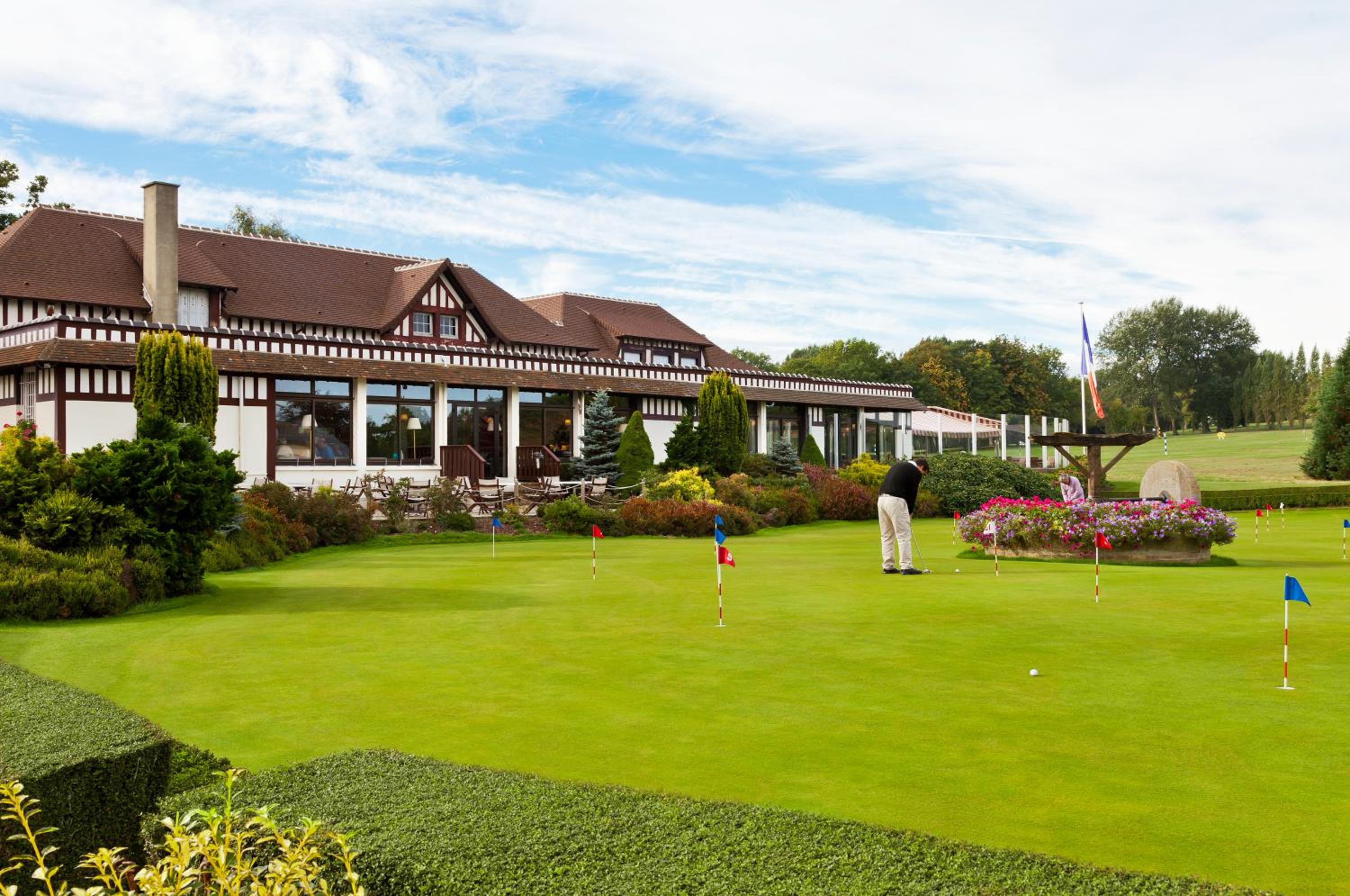 Deauville Vacations - Hotel Barriere L'Hotel du Golf - Property Image 32