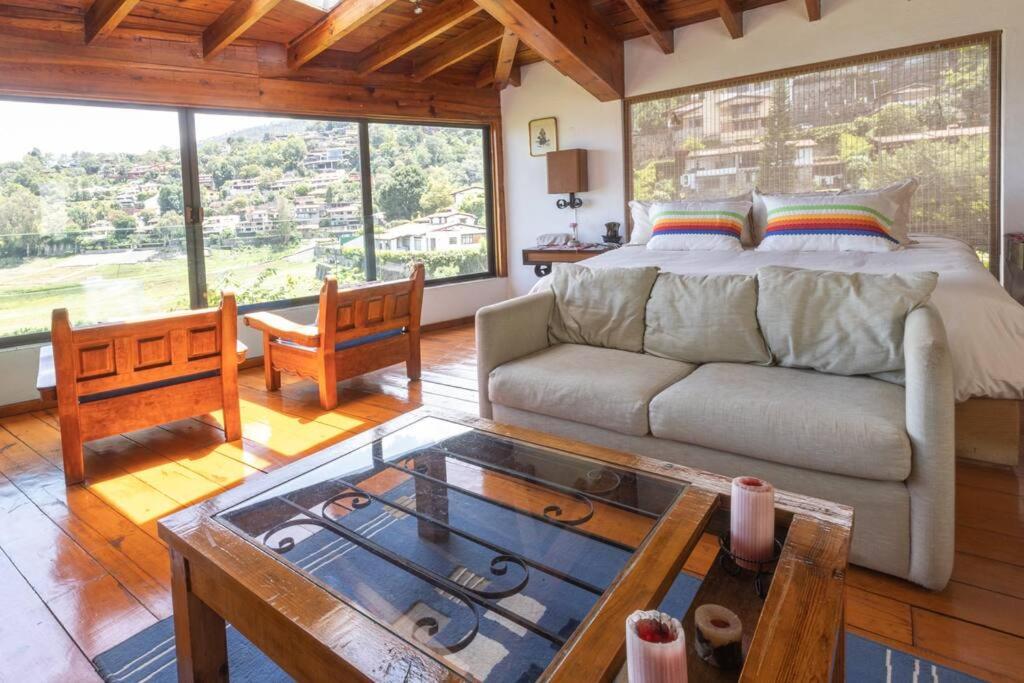 Cozy Cabin in Avandaro view 4
