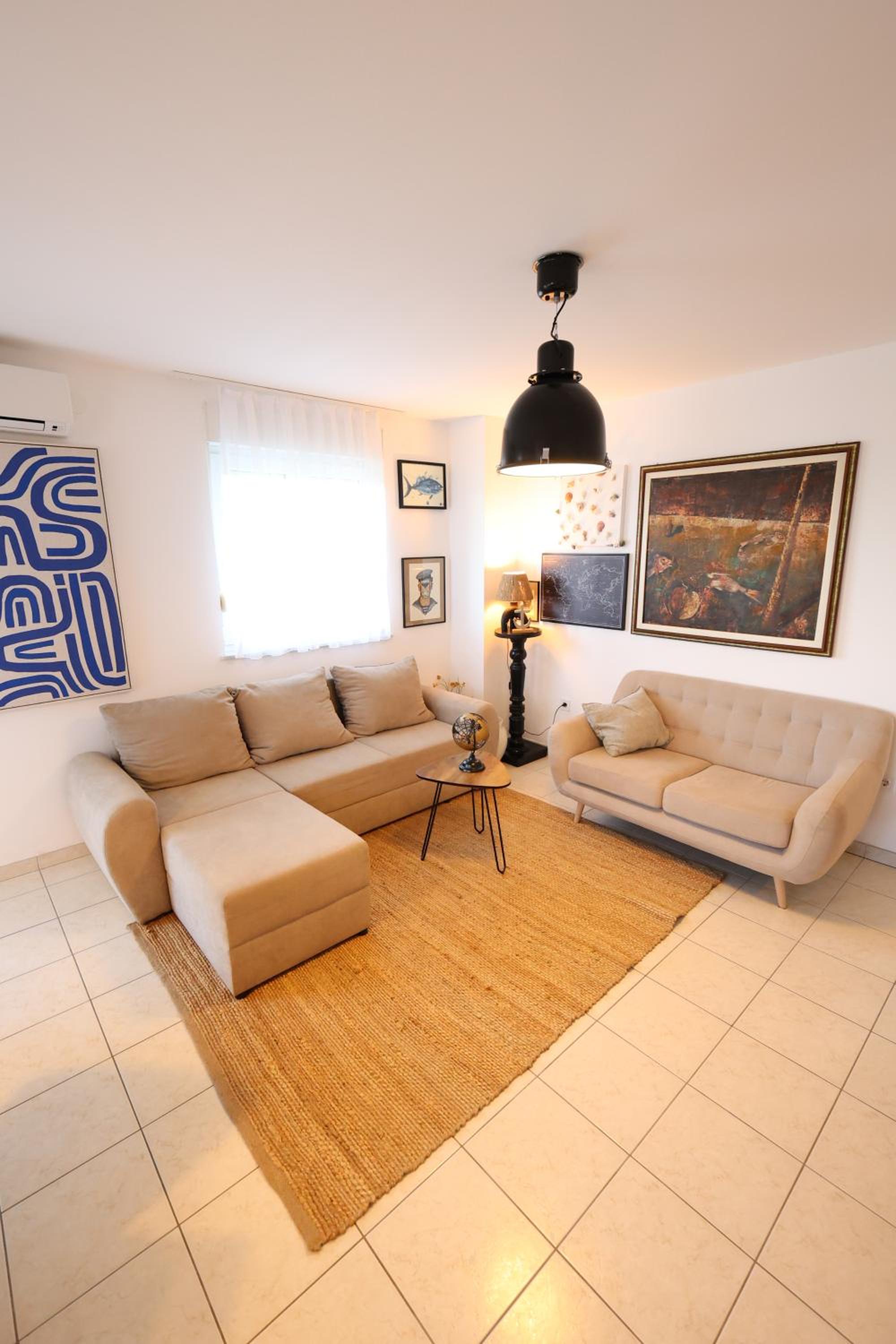 Pula Vacations - Sailors Lodge - 3 min to beach - Property Image 25