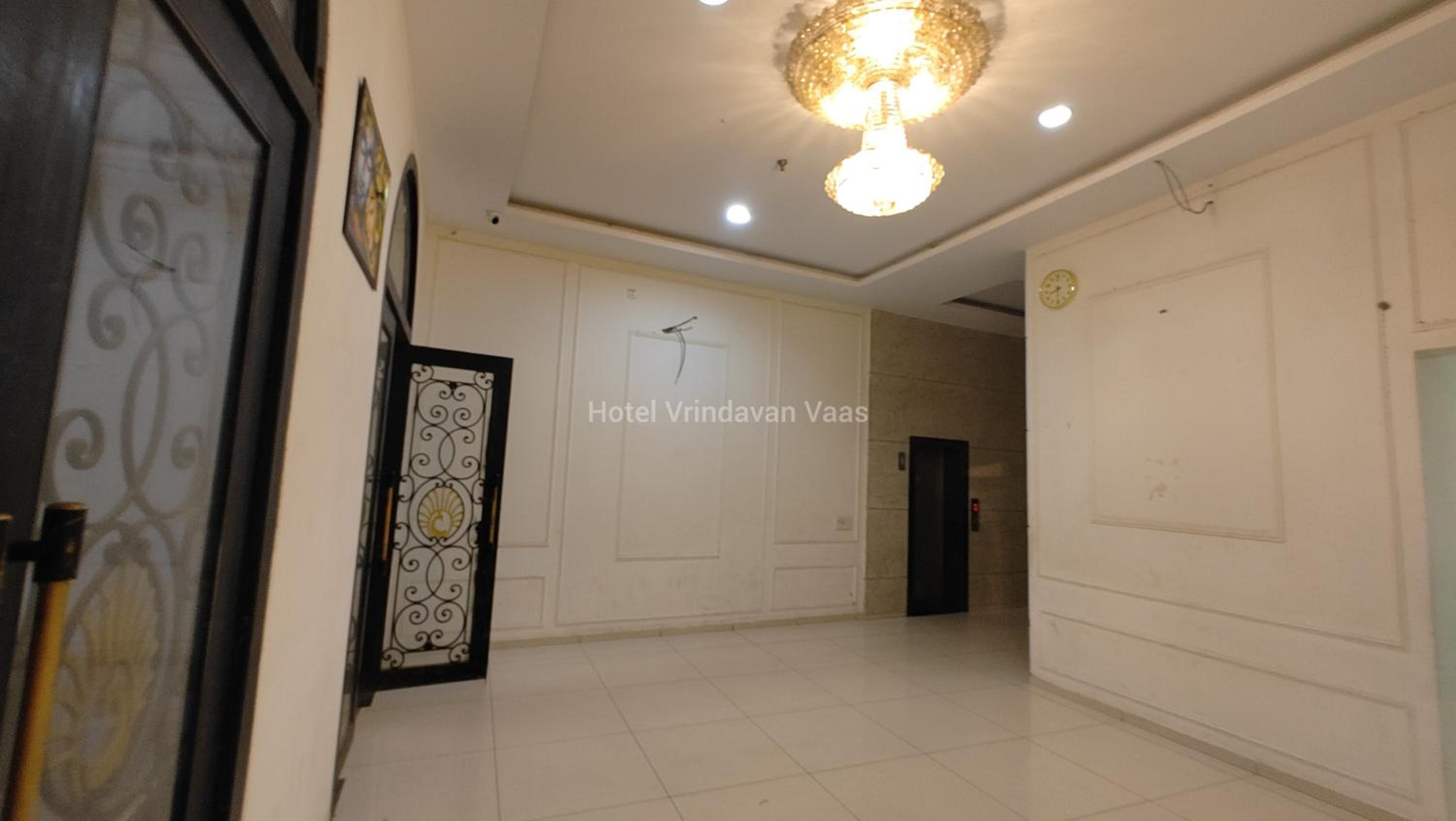 Hotel Vrindavan Vaas