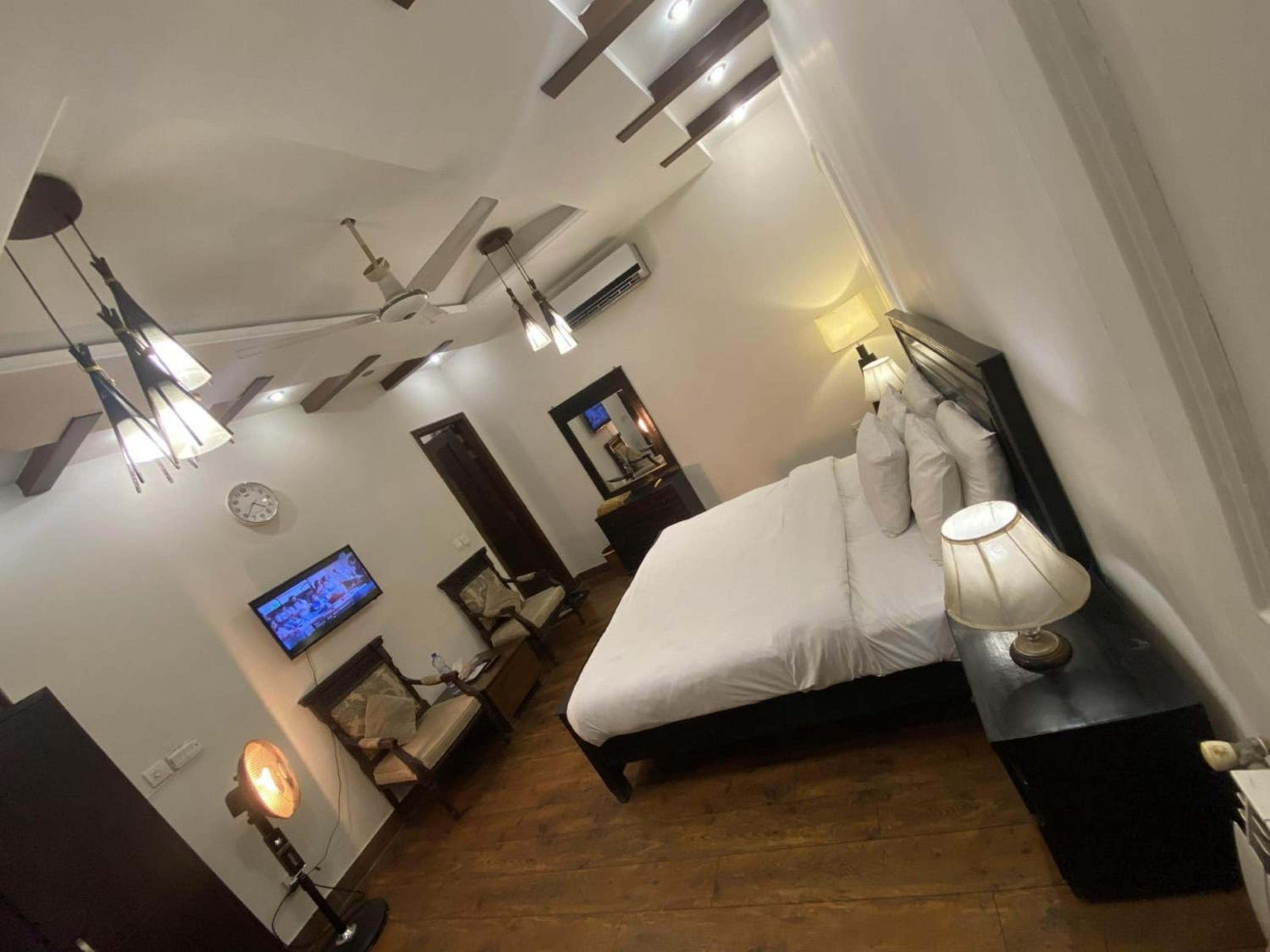 hotel room