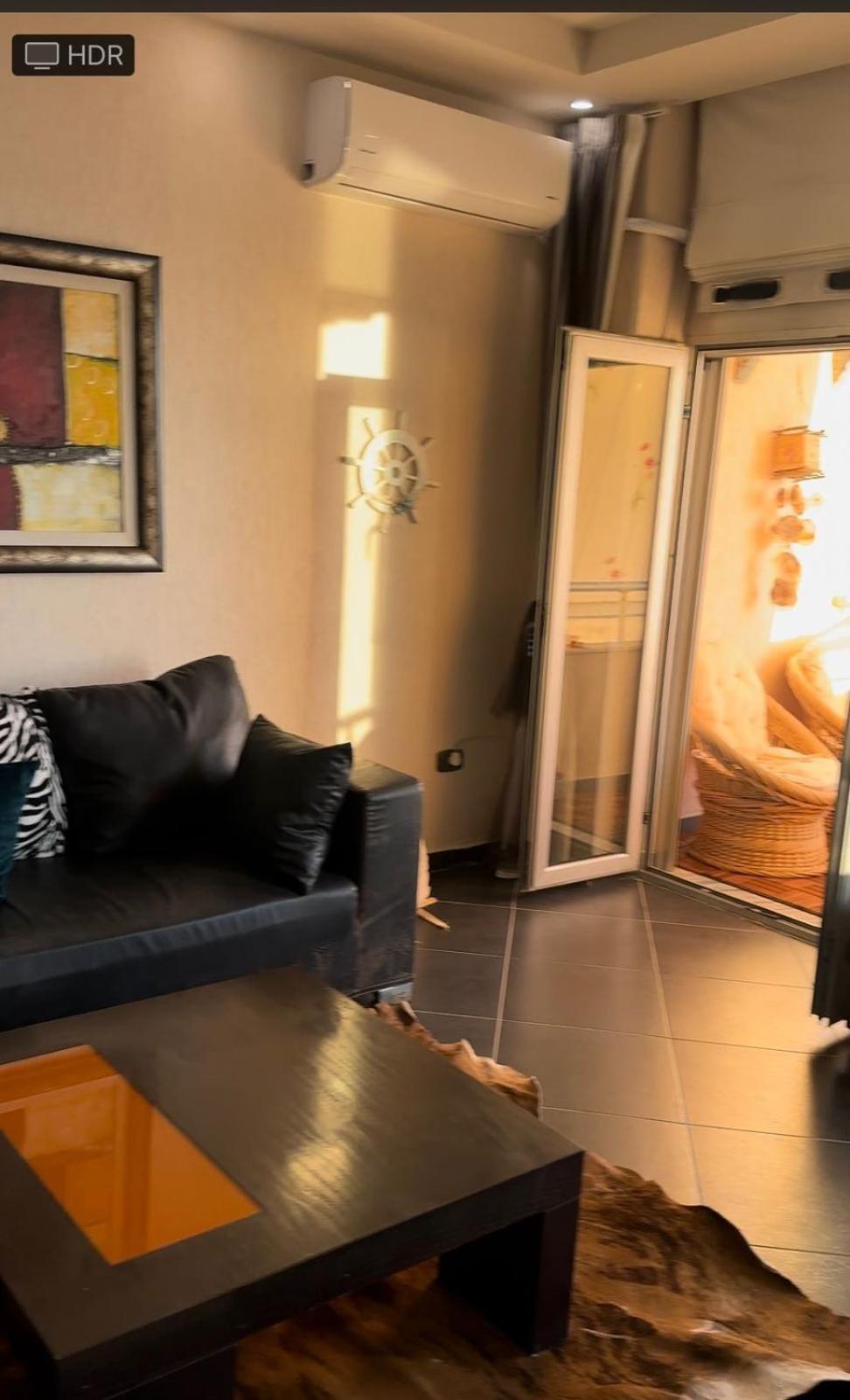 Beach Front Apartment Pedonale