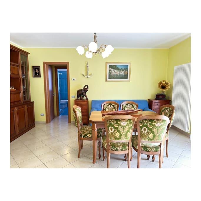 Miralago Guest House