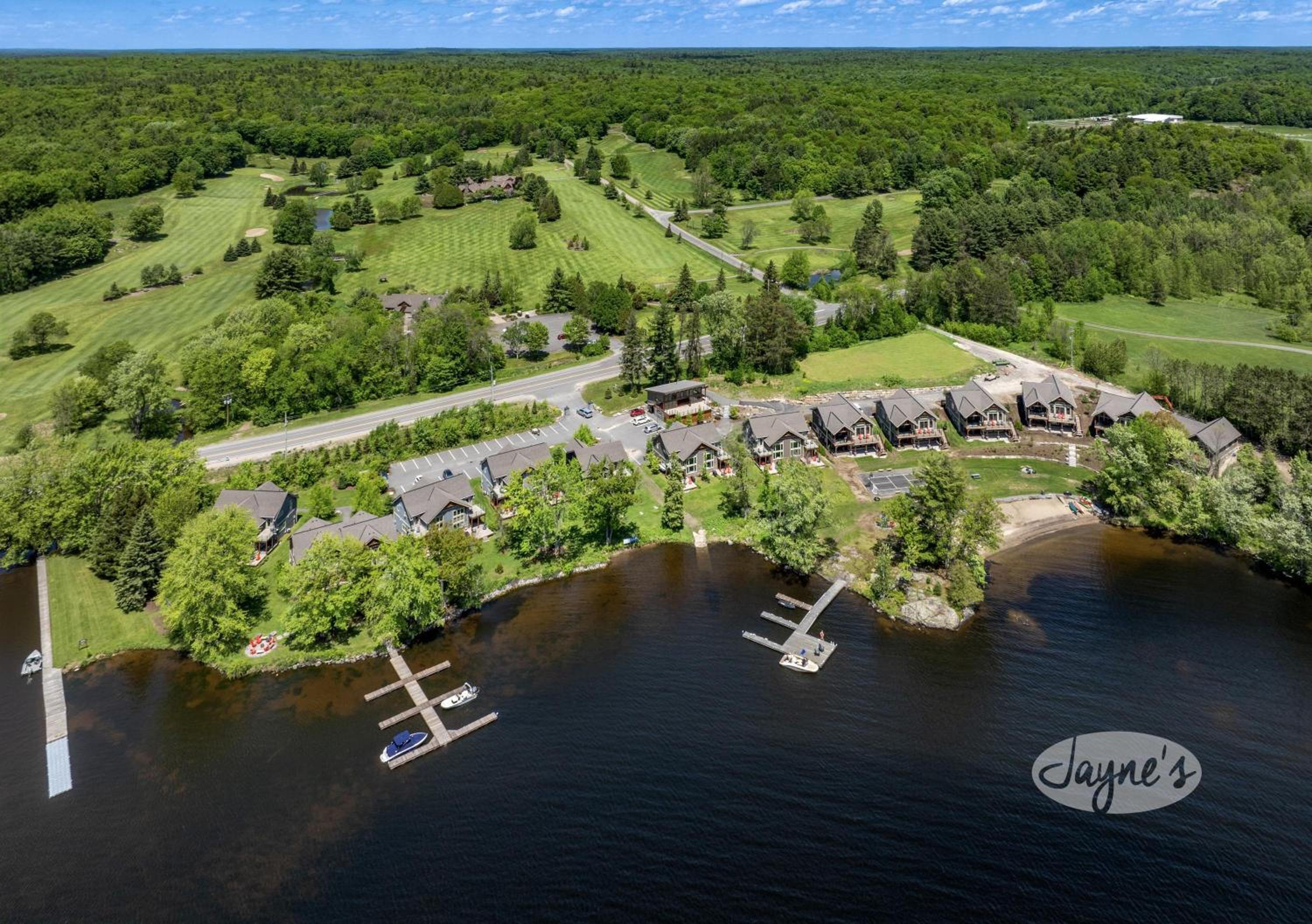Villas Of Muskoka - Duplex Villa 7B