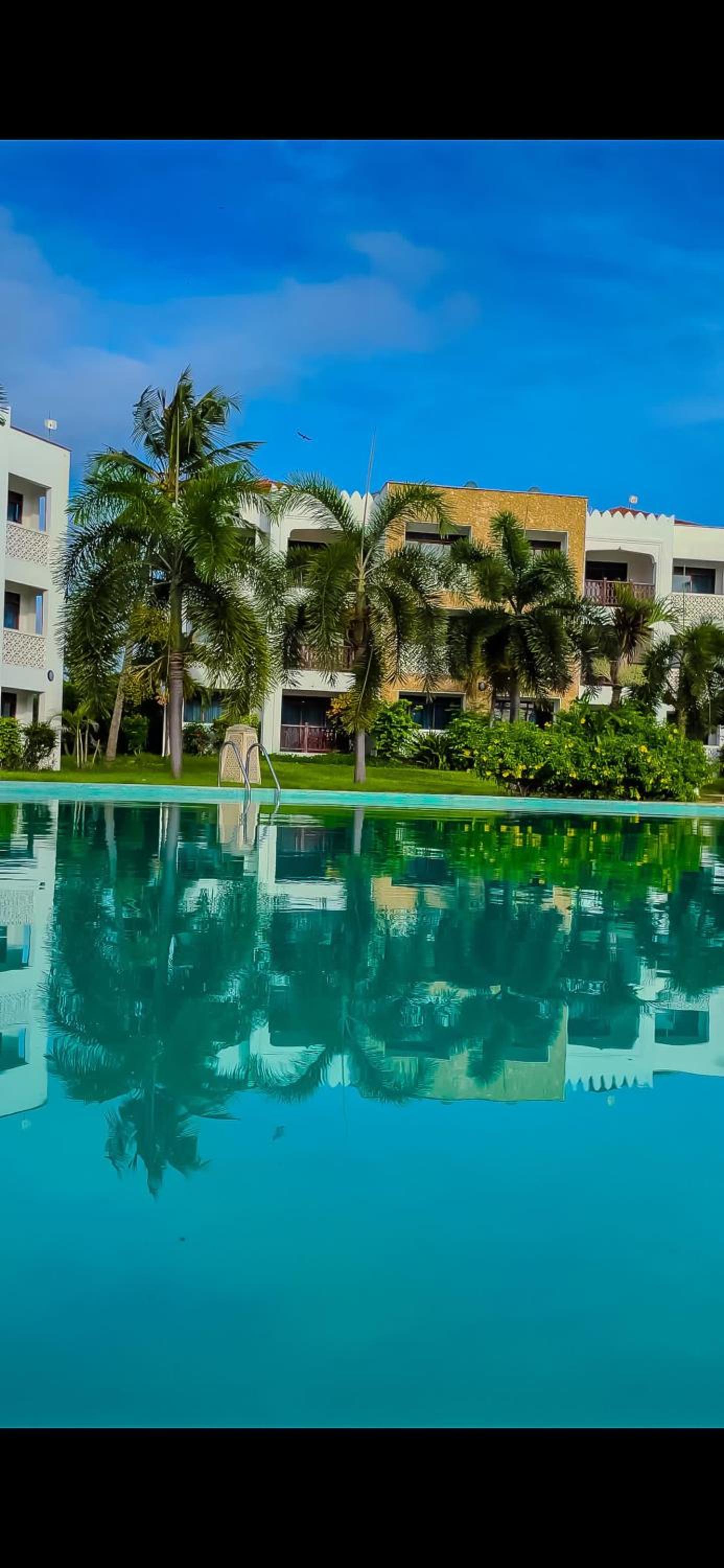 Oceanfront Escape with Pools and Waterpark - Balcony Sunsets