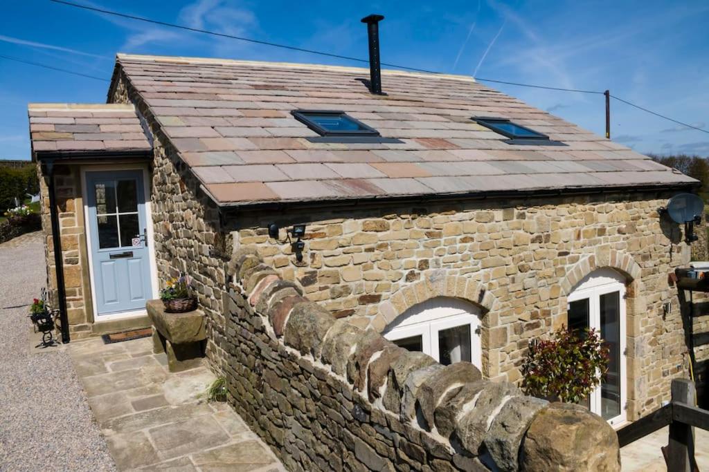 The Croft Holiday Cottage - AA Accredited, Country Cottage view 2