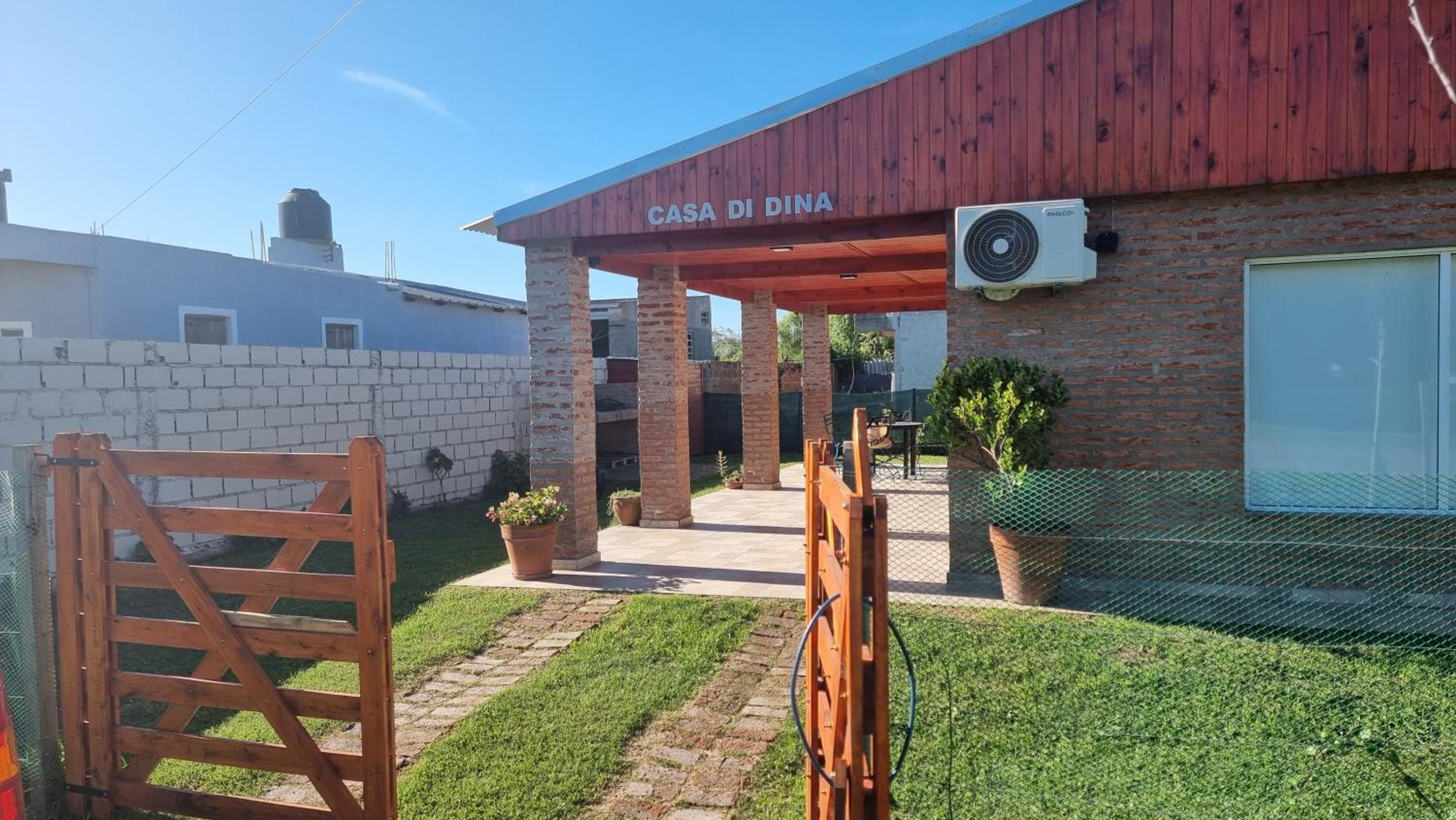 Casa Di Dina