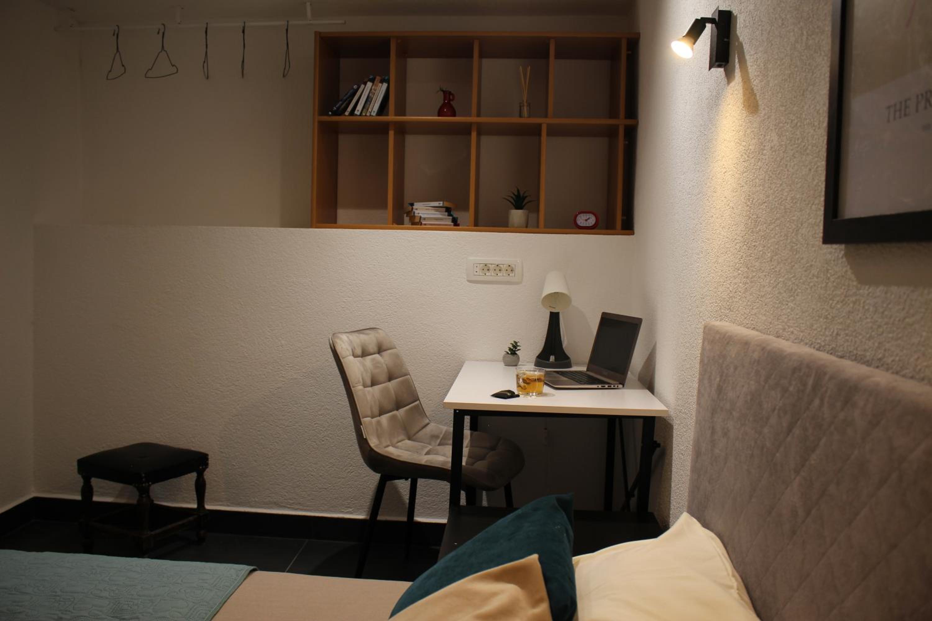 Lovely modern apartment with garden and BBQ place view 5