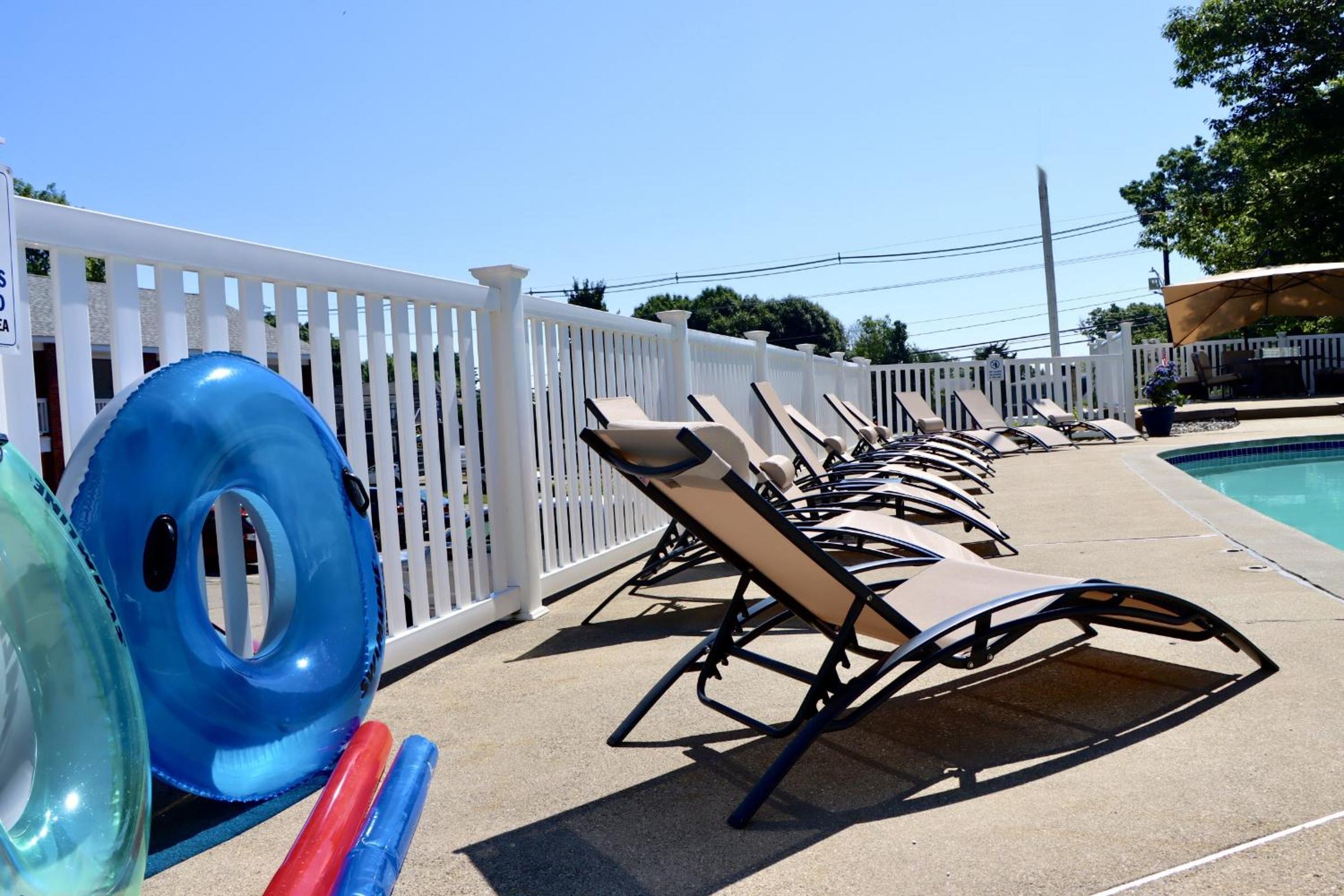 Sea View Motel - Property Image 10