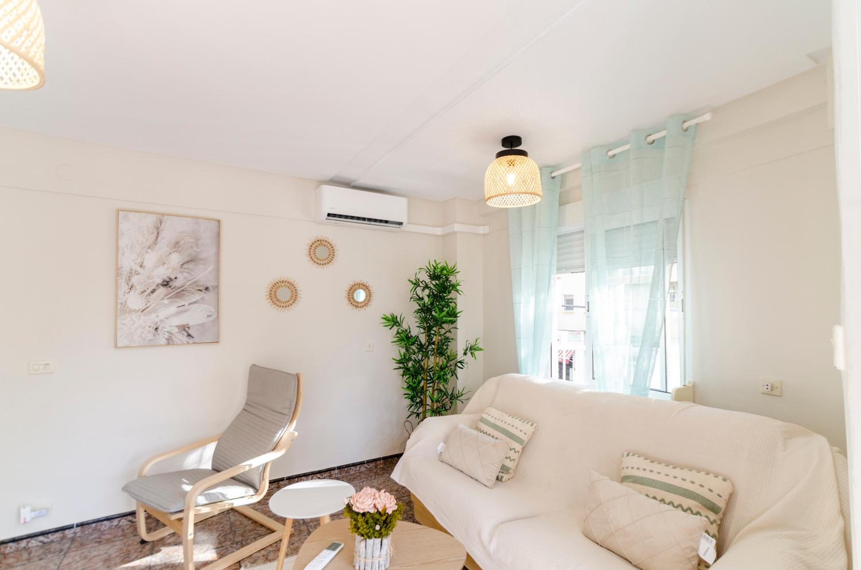 LAS VEGAS CENTRO- HOME RENt MALAGA view 5