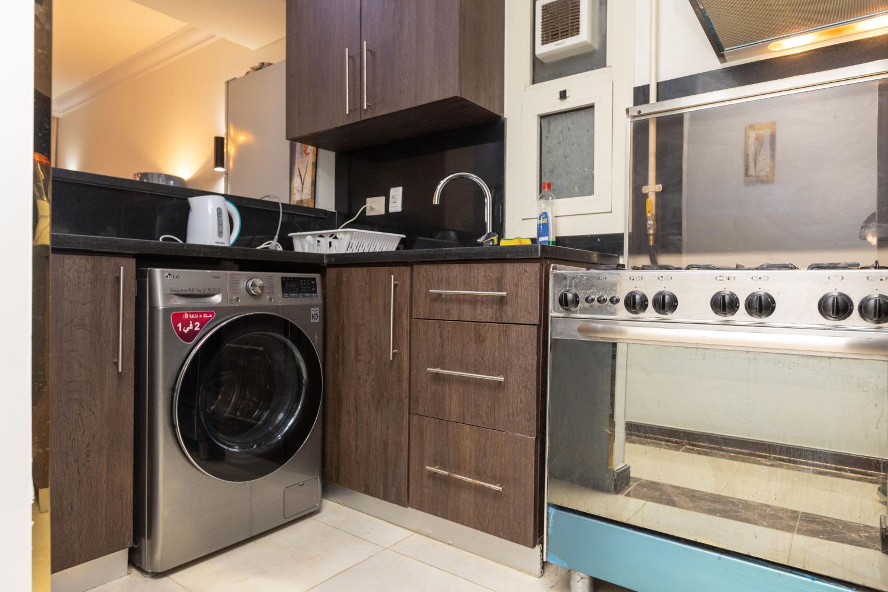 2 Bedroom Luxurious AUC Duplex with Private Balcony - Modern & Cozy