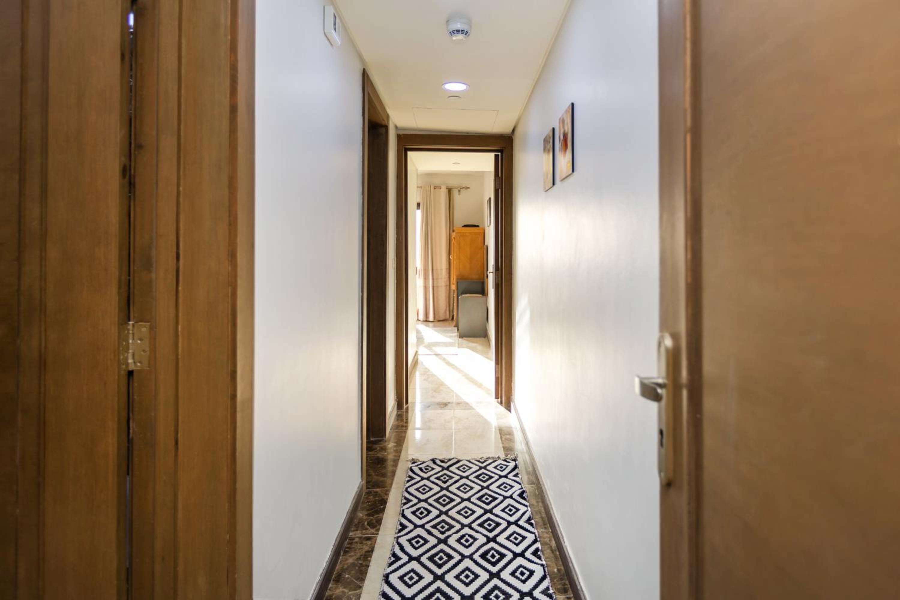2 Bedroom Luxurious AUC Duplex with Private Balcony - Modern & Cozy