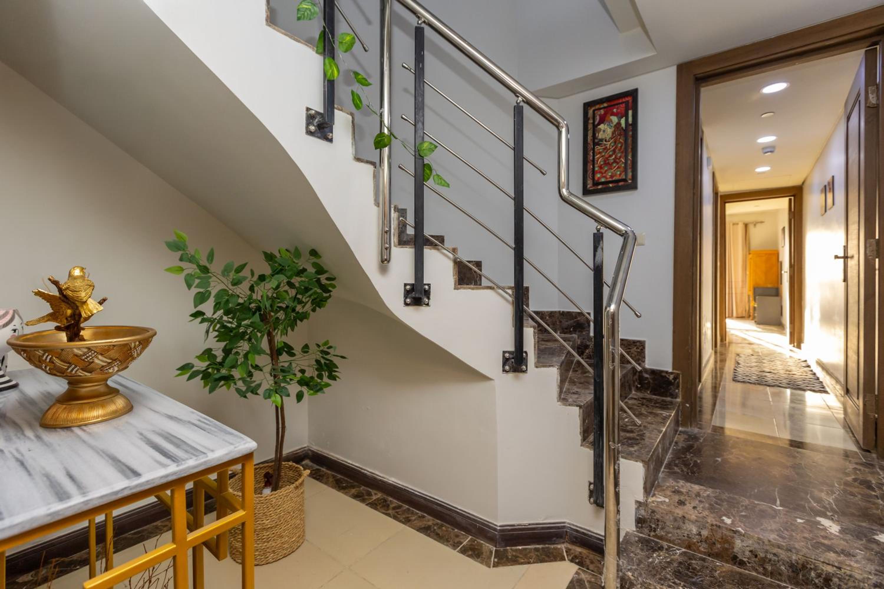 2 Bedroom Luxurious AUC Duplex with Private Balcony - Modern & Cozy