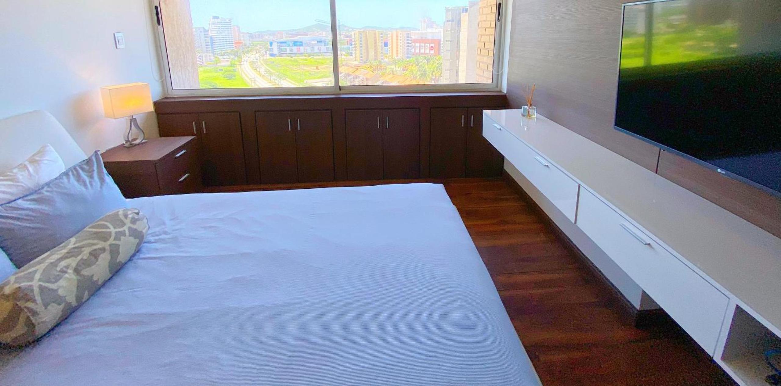 Real Suite