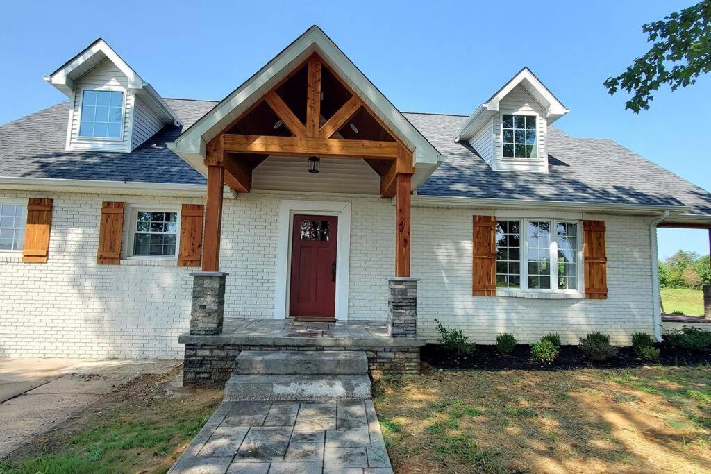 Shelton Farmhouse